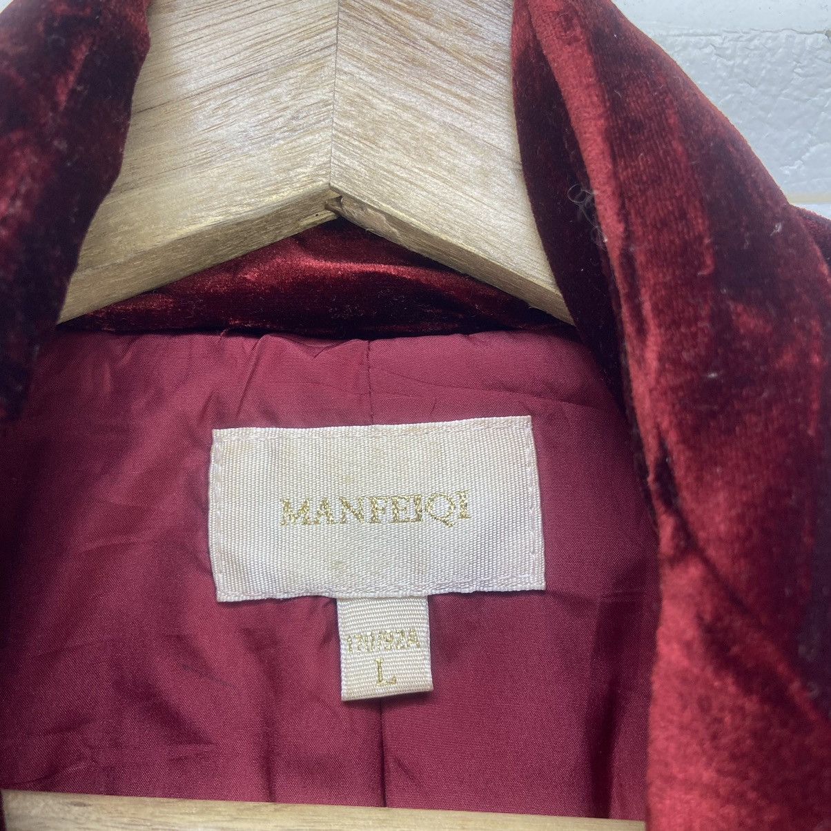 Japanese Brand Japanese Brand Manfeiqi Red Velvet Fox Fur Quilted Jacket Size S / US 4 / IT 40 - 17 Thumbnail