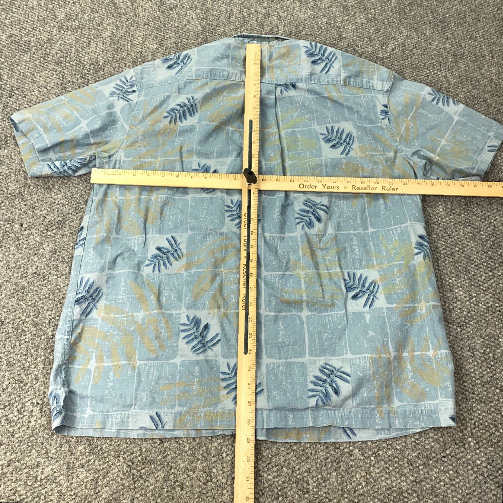 Vintage VINTAGE St. John's Bay Shirt Large Blue Trekker Crosshatch Hawaiian Short Sleeve Shirt Size US L / EU 52-54 / 3 - 7 Thumbnail