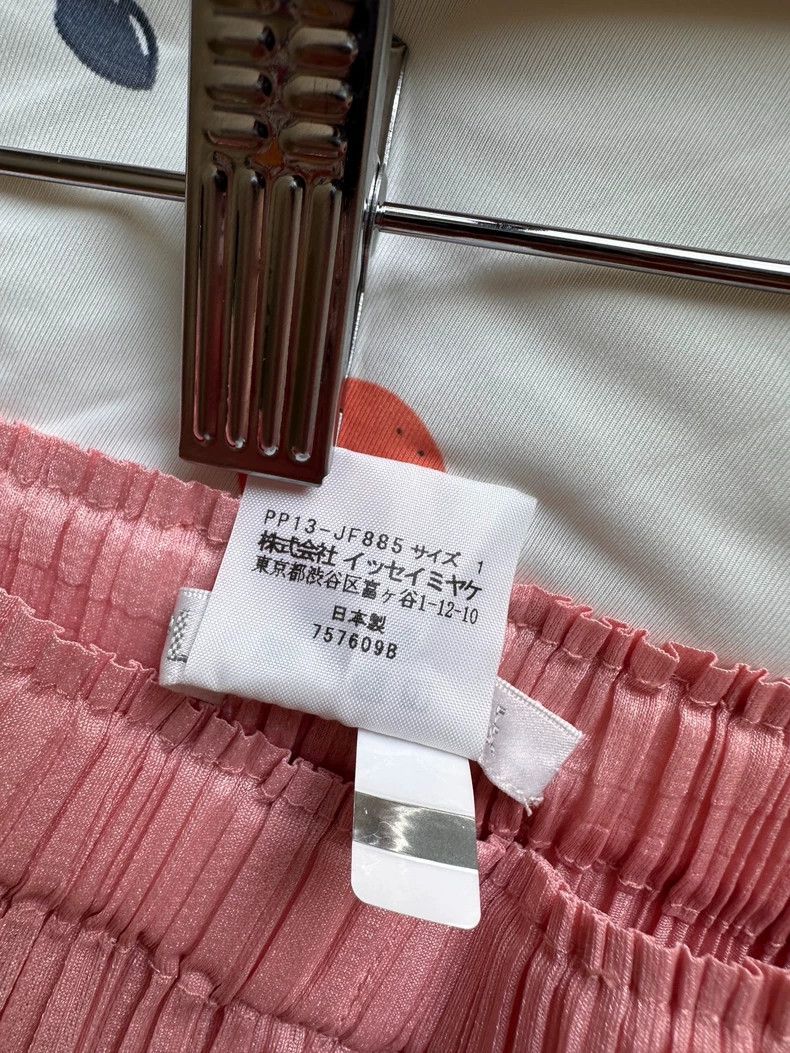 Issey Miyake Issey Miyake size:1 Pink pleated trousers Size 31" - 7 Thumbnail
