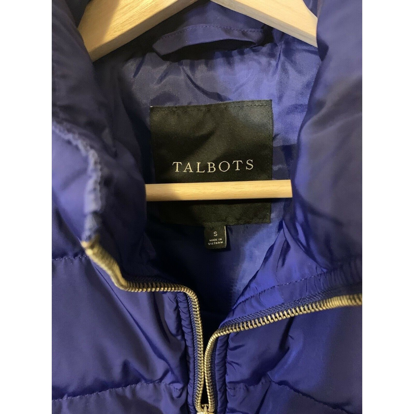 Talbots Talbots Blue Button Up Puffer Vest Sz S Size S / US 4 / IT 40 - 2 Thumbnail