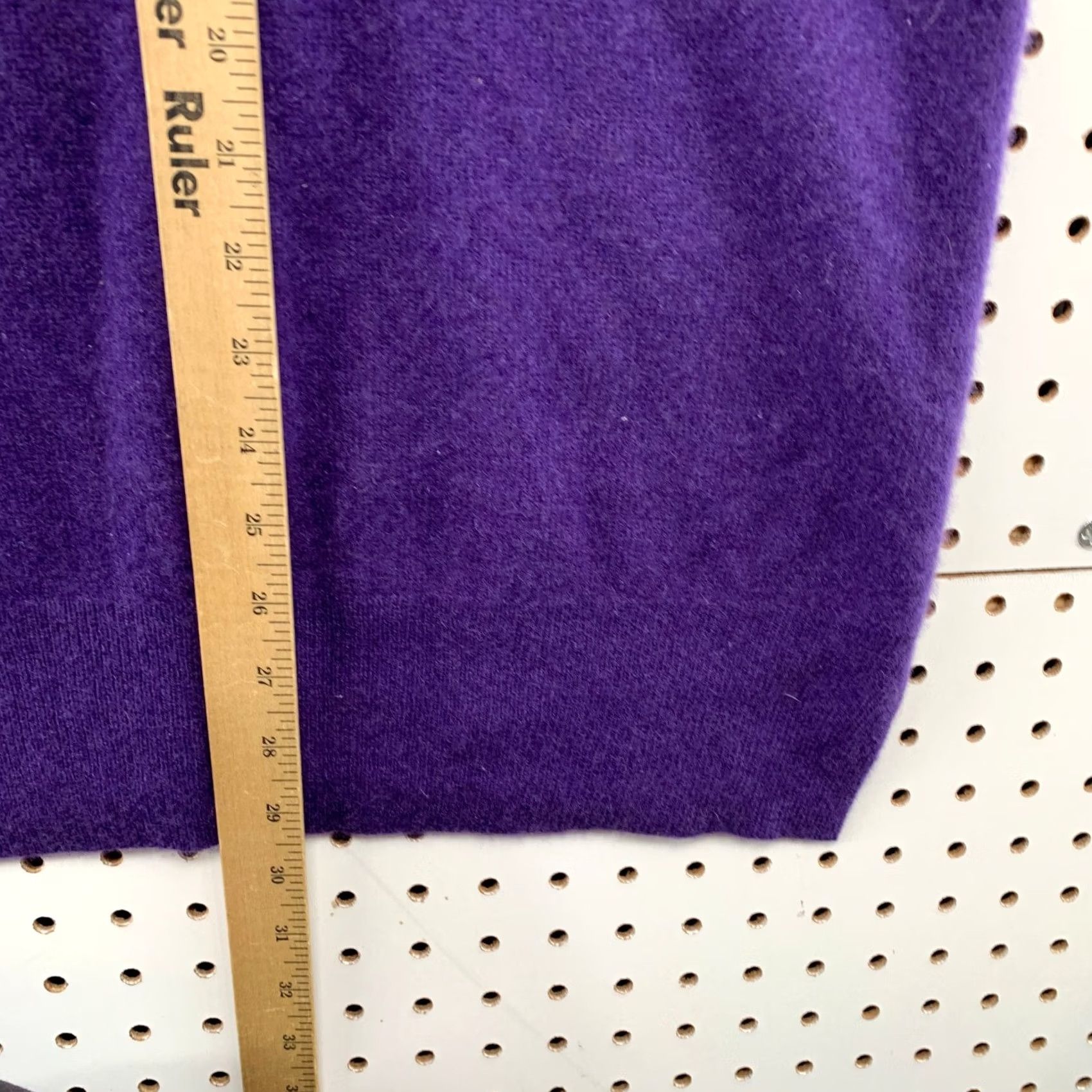 Vintage Susina 100% Cashmere Sweater Womens Large Purple V Neck 3/4 Sleeve Pullover Knit Winter Vintage Mens Womens Girls Boys Size L / US 10 / IT 46 - 7 Thumbnail