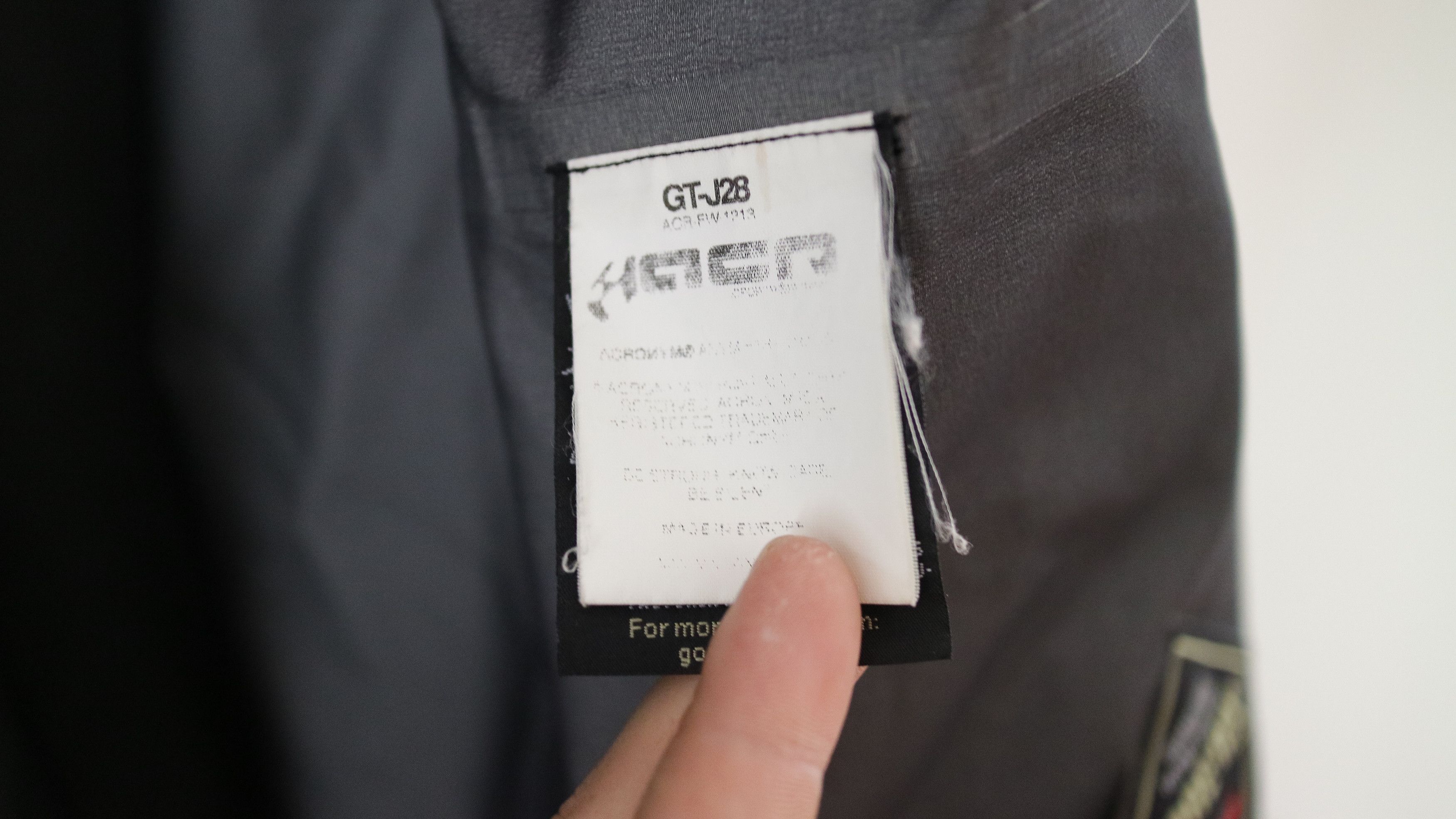 Acronym Acronym AW'12-13 GT-J28 Size US M / EU 48-50 / 2 - 7 Thumbnail