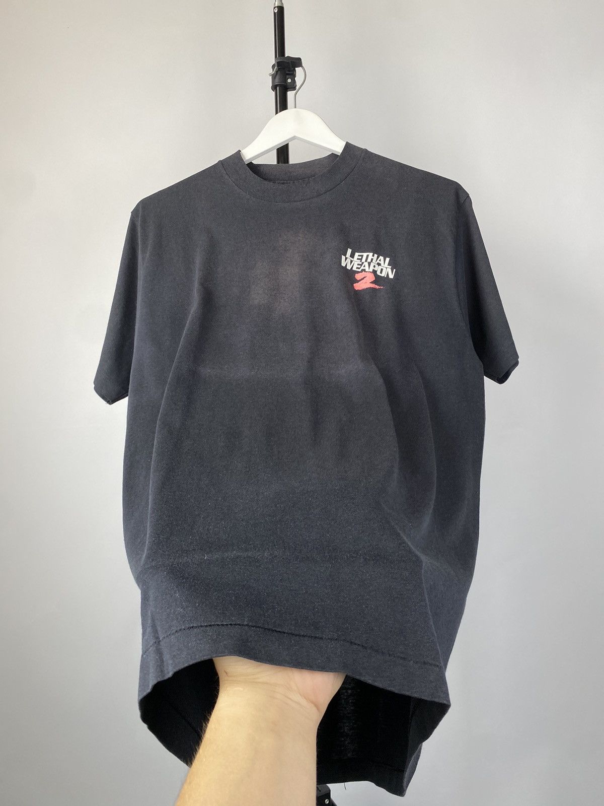 Vintage Vintage 1989 Lethal Weapon Two 2 Movie Tee Gibson Glover Size US L / EU 52-54 / 3 - 2 Thumbnail
