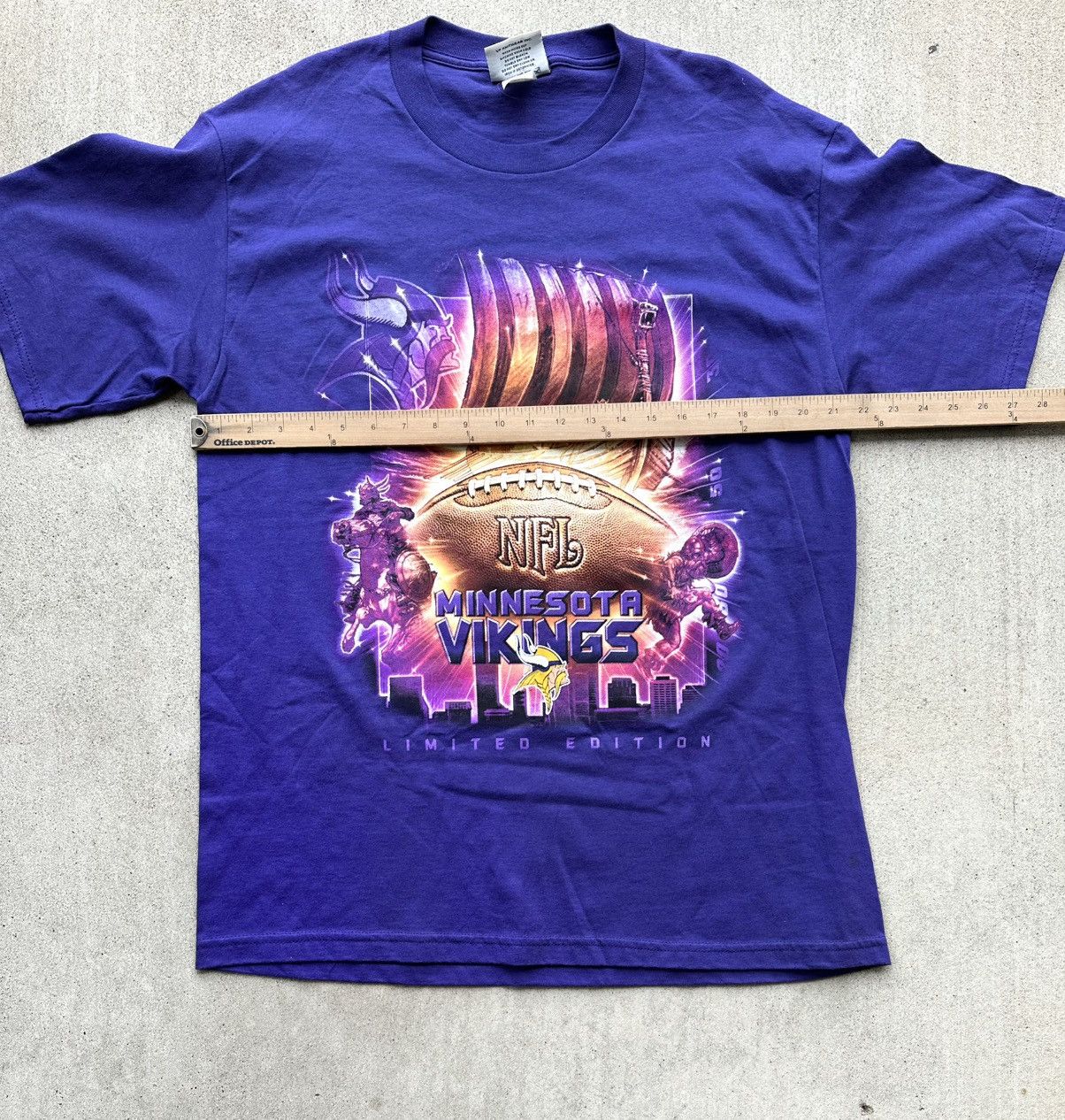 Lee × NFL × Vintage Vintage Minnesota Vikings T Shirt Lee 90s NFL Large Size US L / EU 52-54 / 3 - 6 Thumbnail