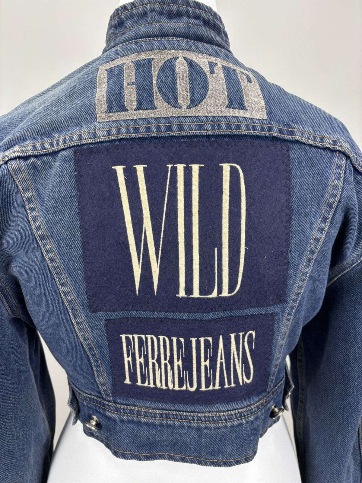 Gianfranco Ferre × Vintage Womens vintage denim jacket Gianfranco Ferre Jeans Size 36 Size XS / US 0-2 / IT 36-38 - 9 Thumbnail