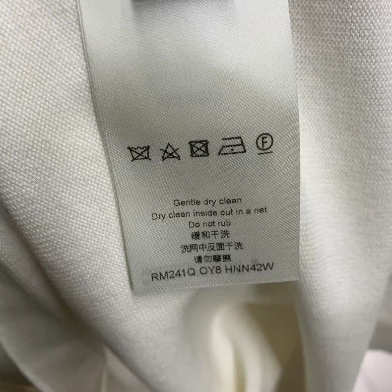 Louis Vuitton Louis Vuitton Pin Short Sleeve 2503-Nextarrow Size US S / EU 44-46 / 1 - 5 Thumbnail