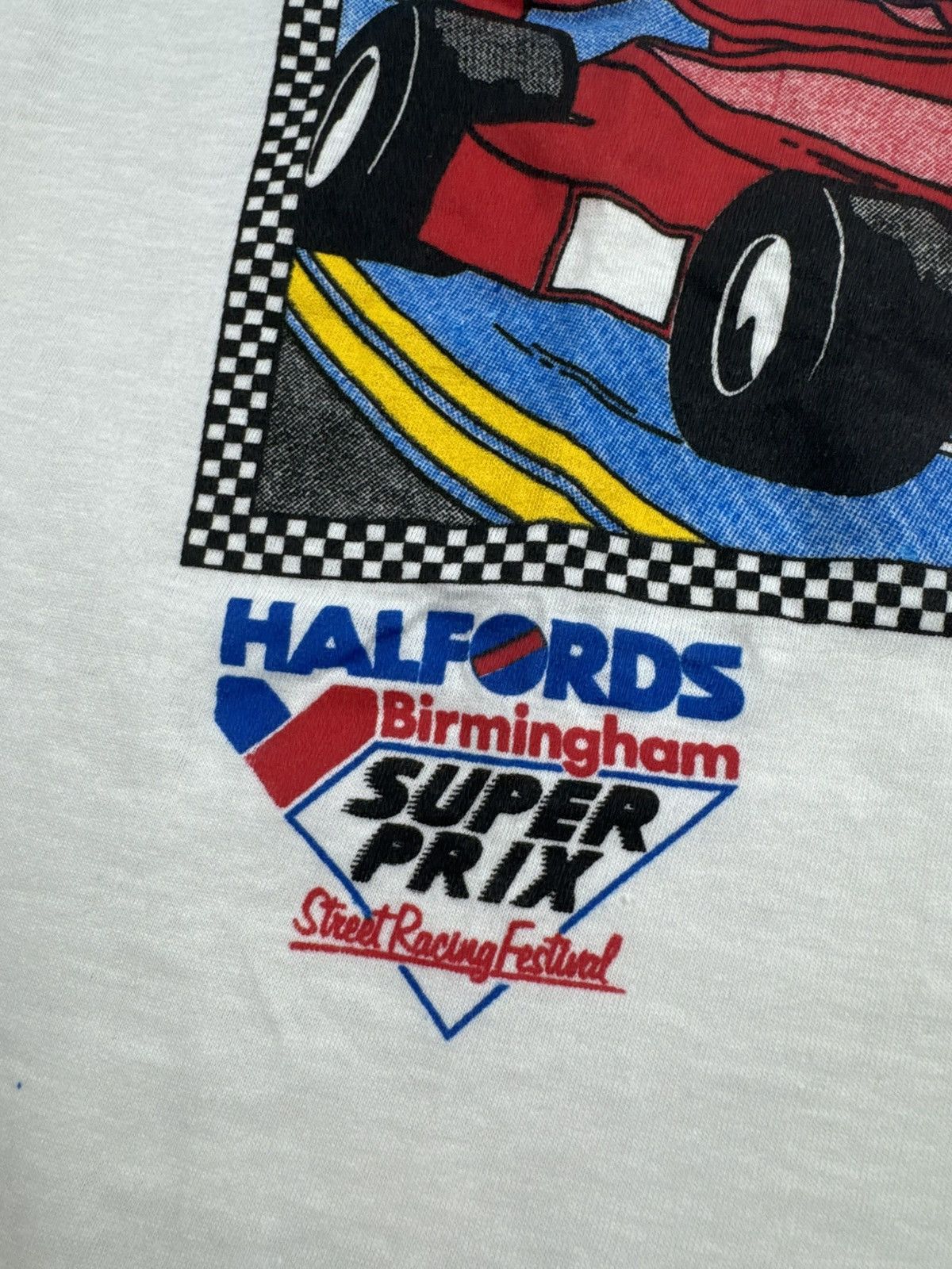 Vintage Vintage Halfords Birmingham Super Prix Caliber 80s Racing Formula 1 T Shirt Tee Size US S / EU 44-46 / 1 - 7 Thumbnail