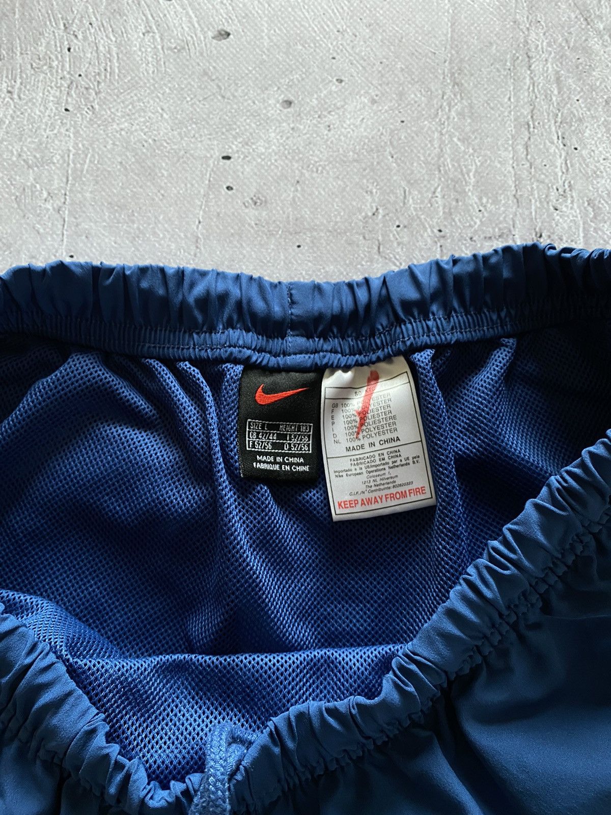 Nike × Vintage 🧨Vintage Nike Mini Logo Shorts Y2K Rare Retro Hype Size US 32 / EU 48 - 3 Thumbnail