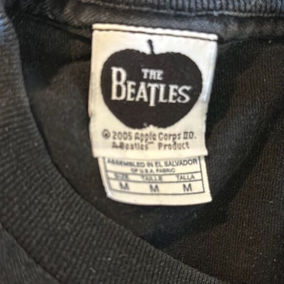 Vintage Vintage 2005 Beatles Abbey Road Men’s Size M Medium Black T- Size US M / EU 48-50 / 2 - 5 Thumbnail