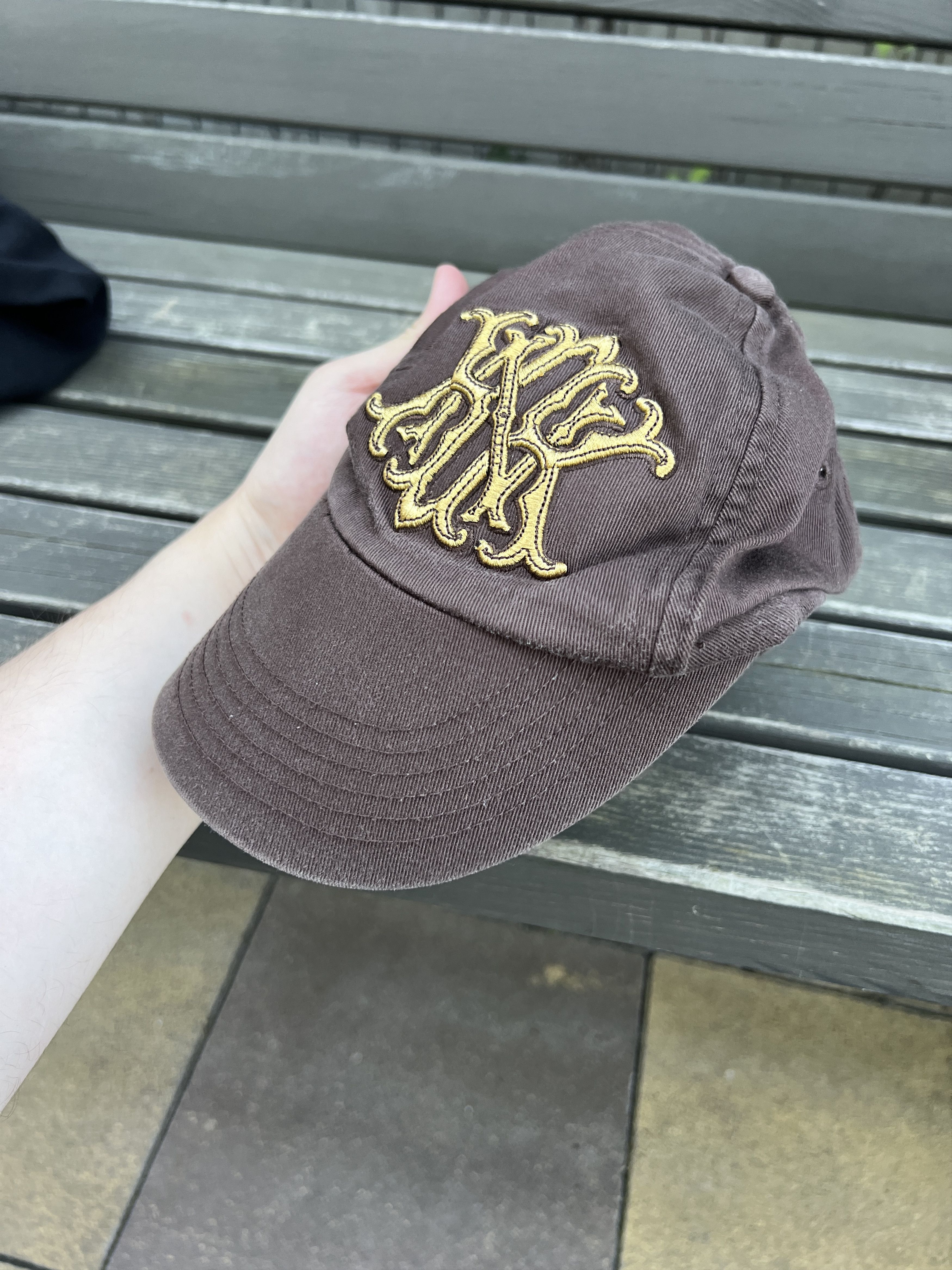Nike Nike Sportswear Vintage Brown Faded Cap Size ONE SIZE - 3 Thumbnail