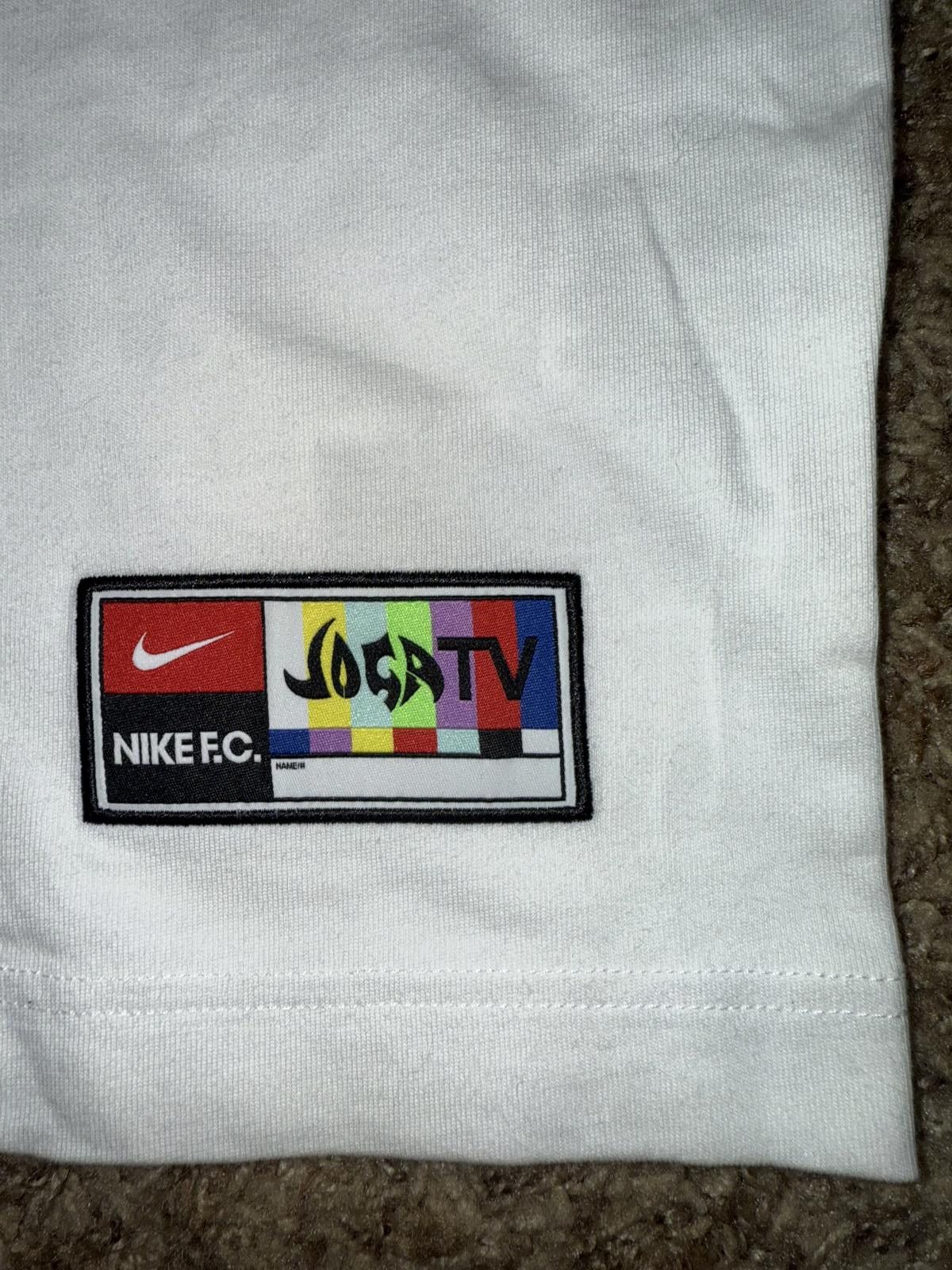 Nike Nike Men's FC Football Club Graphic T-Shirt Sample Size US M / EU 48-50 / 2 - 3 Thumbnail