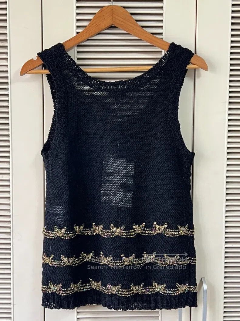 Chanel Chanel 25A black and gold knitted vest Size XXS / US 00 / IT 34 - 2 Thumbnail