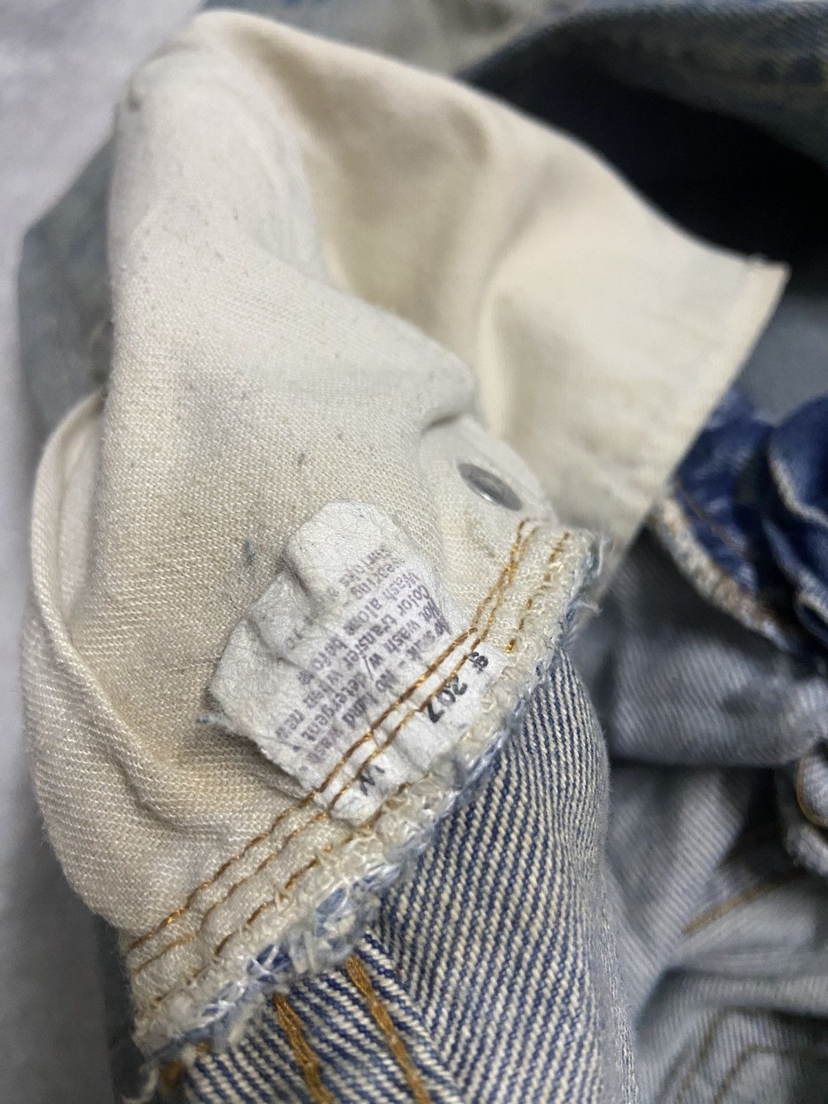 Levi's Vintage 70s Levis 501 Redline Selvedge Jeans button 6 Size US 28 / EU 44 - 5 Thumbnail