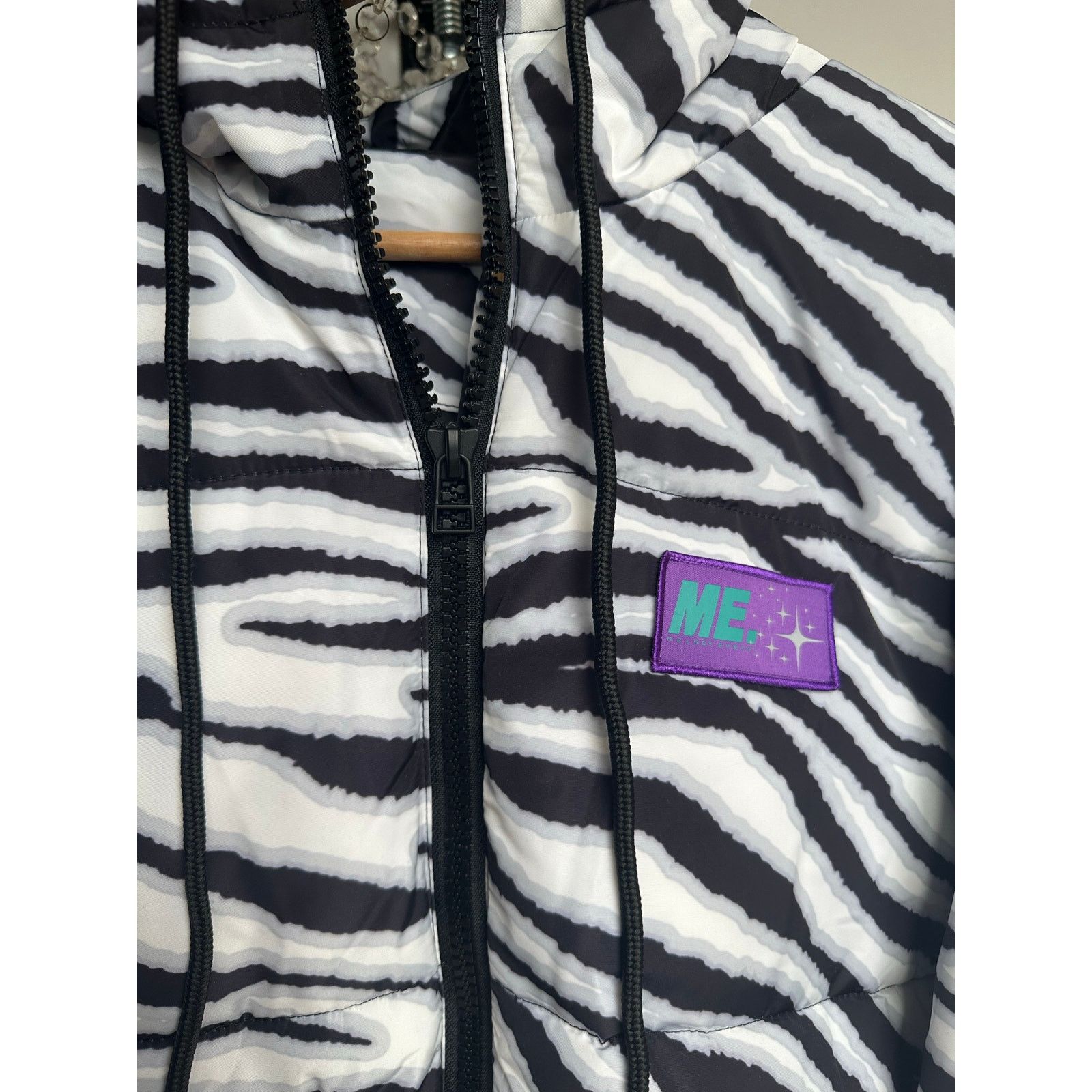 Foot Locker Melody Ehsani Zebra Puffer Jacket - Size S - NEW Size S / US 4 / IT 40 - 8 Thumbnail