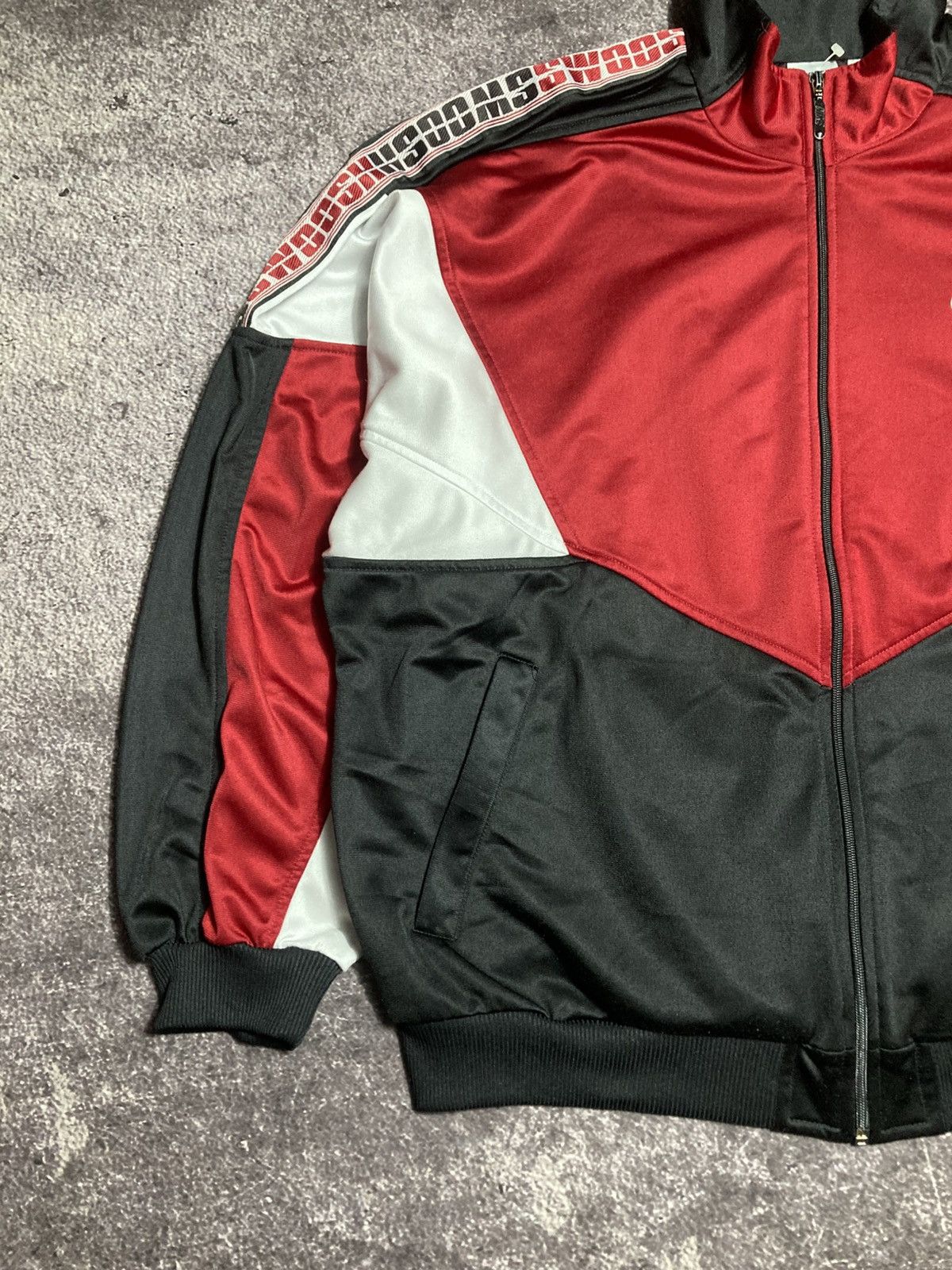 Nike Vintage Nike Track Jacket Swoosh Logo Tape Sleeve 90s Size US XL / EU 56 / 4 - 2 Thumbnail