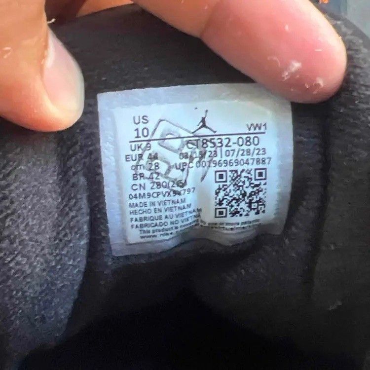 Jordan Brand Jordan 3 Retro Fear New Defects No Box CT8532080 Size 10 Size US 10 / EU 43 - 7 Thumbnail