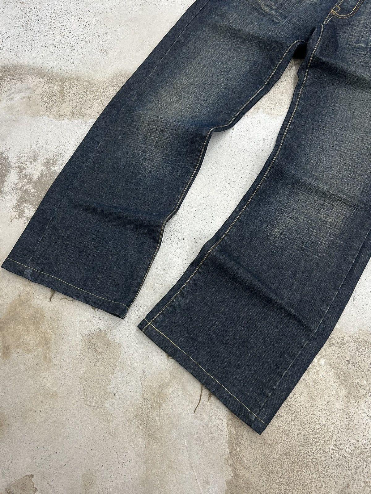 Le Grande Bleu (L.G.B.) Vintage Baggy Jeans Bonaventure Brand Mud Washed Size US 31 - 3 Thumbnail