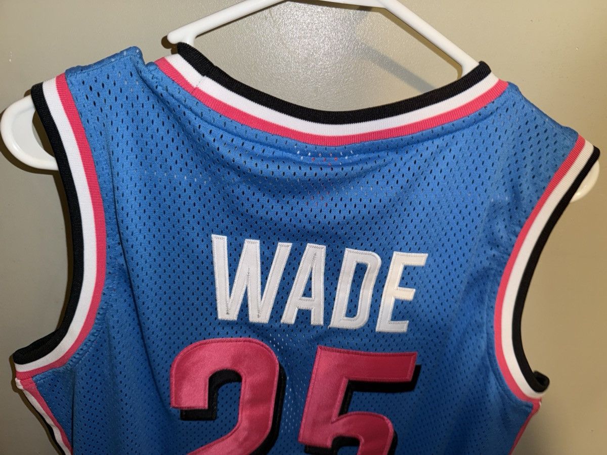 All Sport Dwayne Wade Richards HS basketball jersey! by HGC, sz M, NEW Size US M / EU 48-50 / 2 - 4 Thumbnail