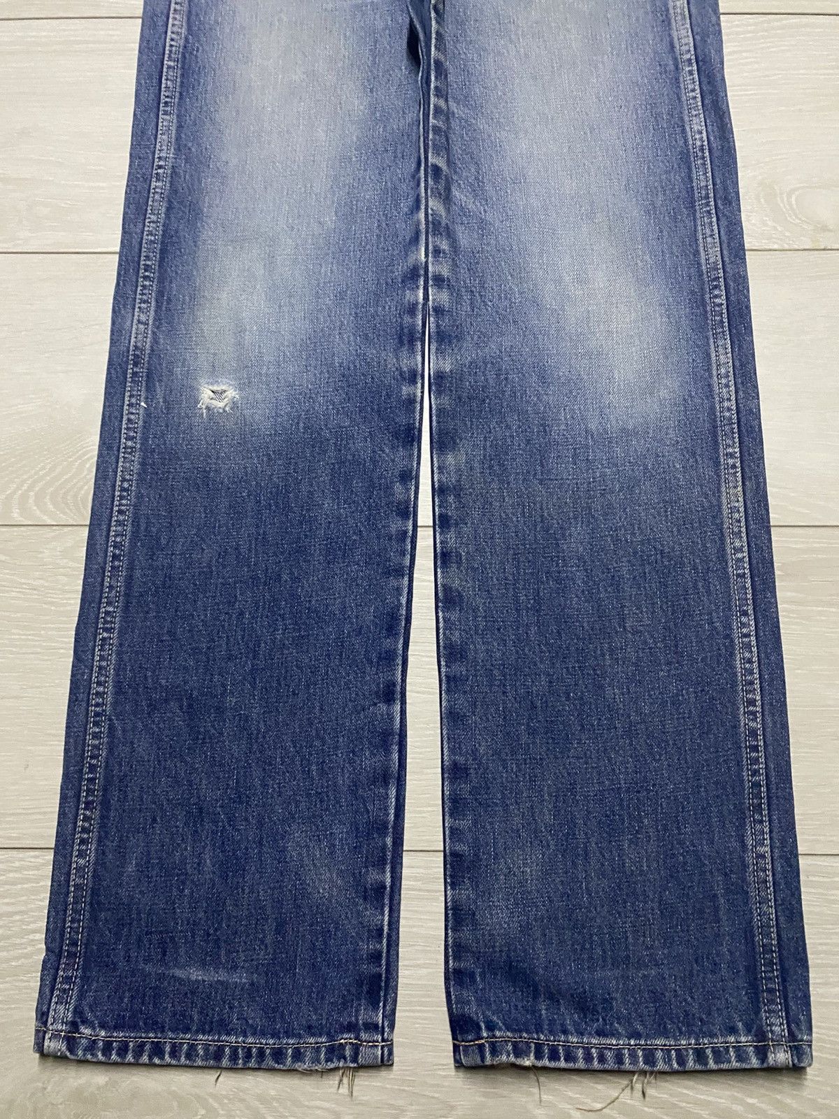 Japanese Brand Vintage Domingo Blue Wash Distressed Jeans Size US 30 / EU 46 - 5 Thumbnail