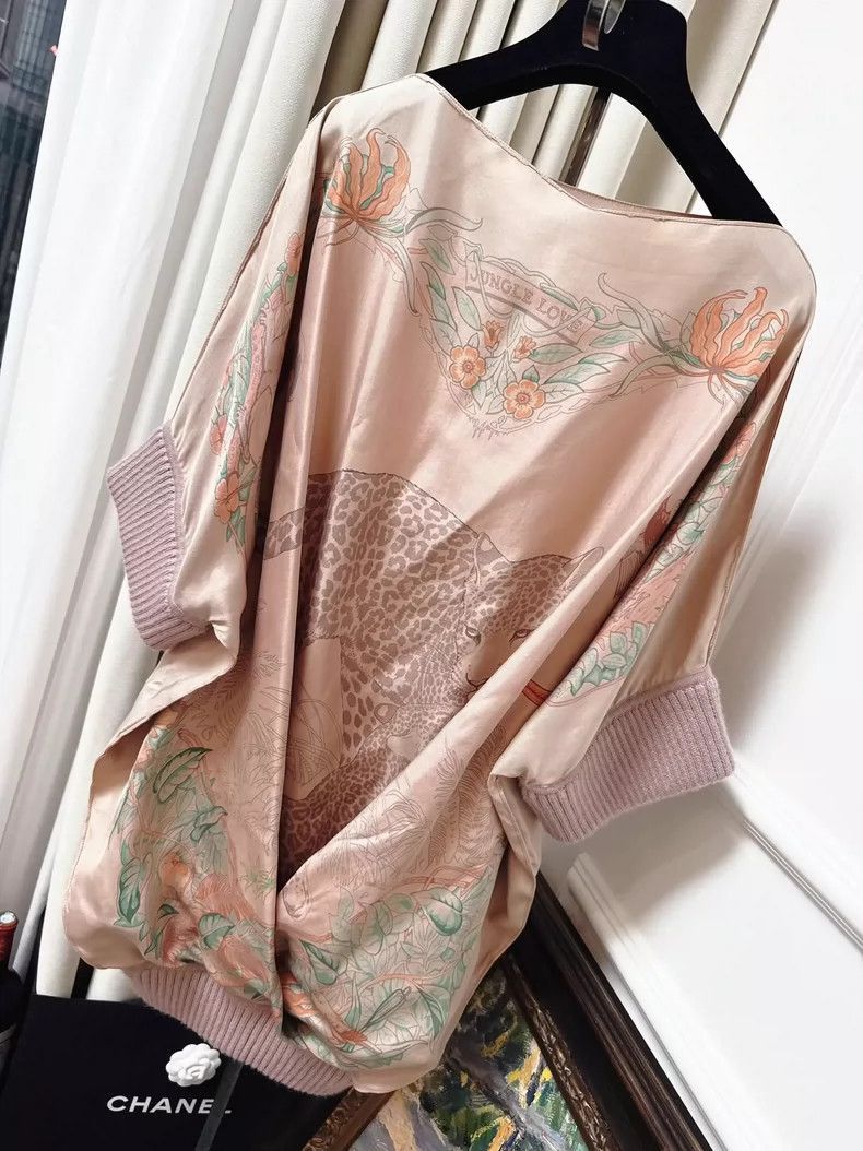 Hermes Hermes Jungle Love Leopard Silk Cape Top-2506 Size S / US 4 / IT 40 - 2 Thumbnail