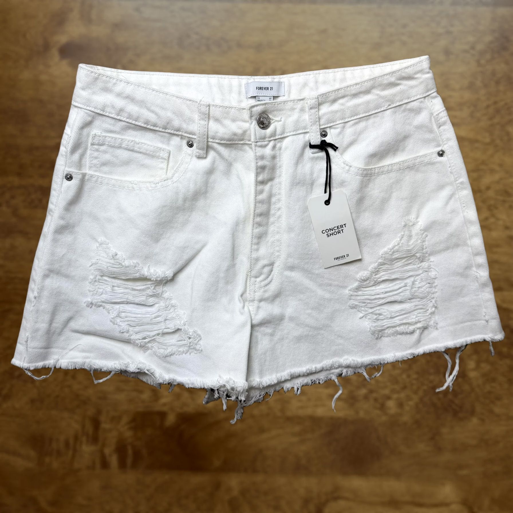 Forever 21 Forever 21 Shorts Womens 30W White Denim Cutoff Distressed Concert Raw Hem Shirt? Size 30" / US 8 / IT 44 - 1 Thumbnail