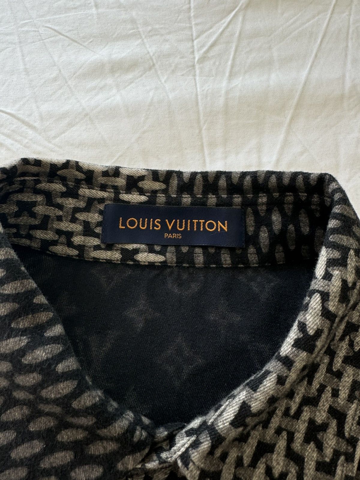 Louis Vuitton Louis Vuitton X Nigo MNGM Waves Giant Damier Flannel Shirt Size US XXL / EU 58 / 5 - 16 Thumbnail