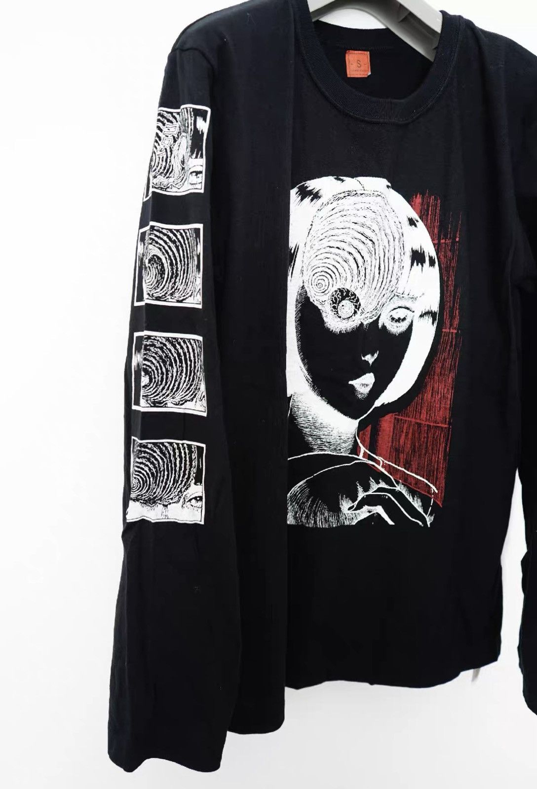 Yohji Yamamoto Yohji Yamamoto x Junji Ito Uzumaki Long Sleeve T-shirt Size US S / EU 44-46 / 1 - 2 Thumbnail