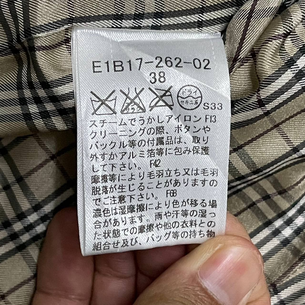 Burberry Vintage Burberry London Blue Label Nova check Wool Coat Size M / US 6-8 / IT 42-44 - 10 Thumbnail