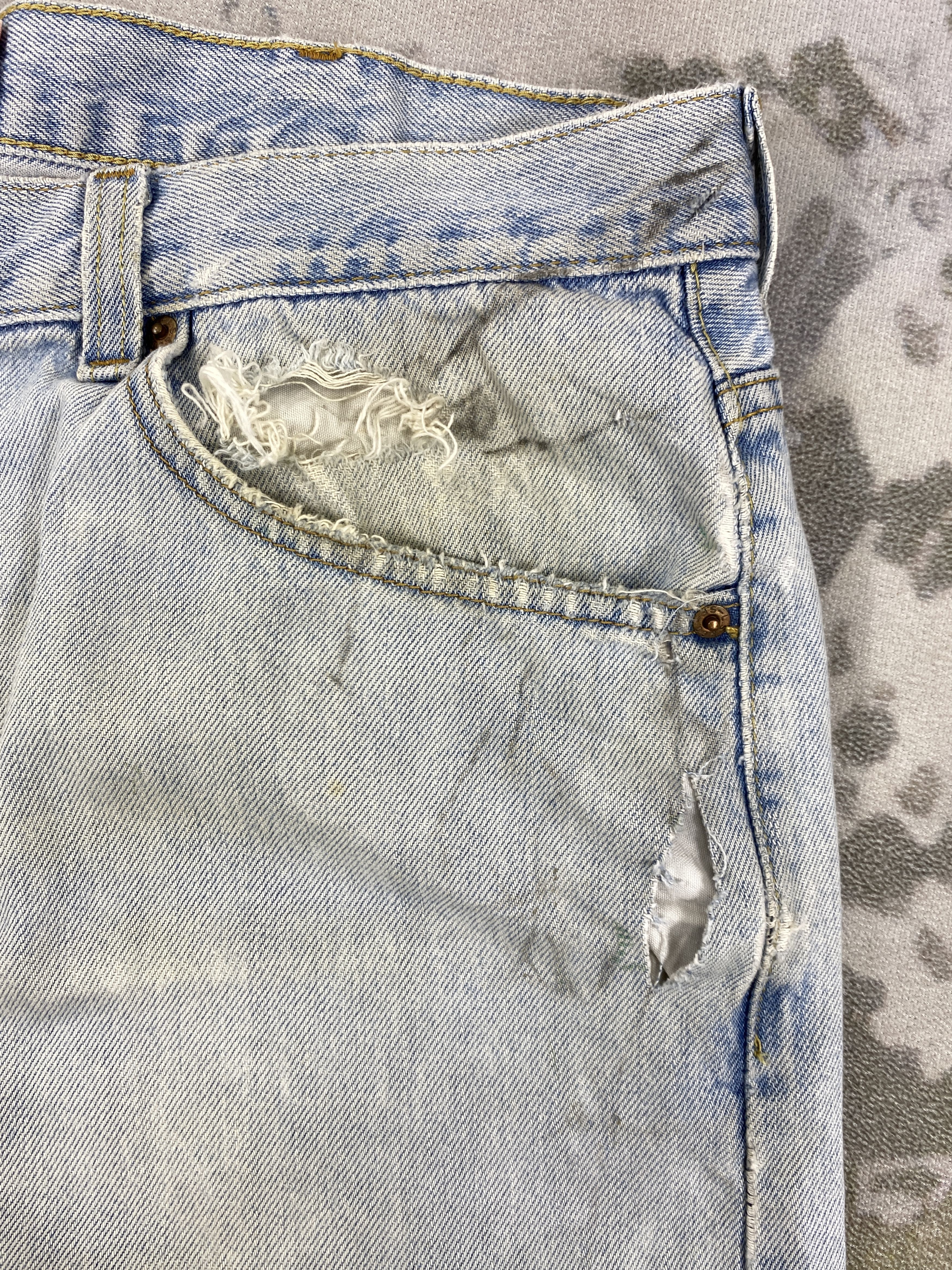 Levi's Light Blue Wash Vintage Levi's 505 40x28.5 Denim -JN1721 Size US 40 / EU 56 - 14 Thumbnail