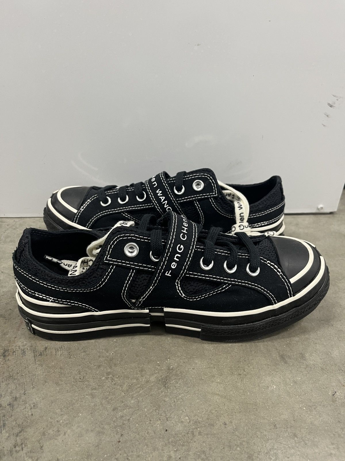 Converse × Feng Chen Wang Converse Feng Chen Wang x Chuck 70 2-in-1 Low Sneaker Size US 6 / EU 39 - 7 Thumbnail