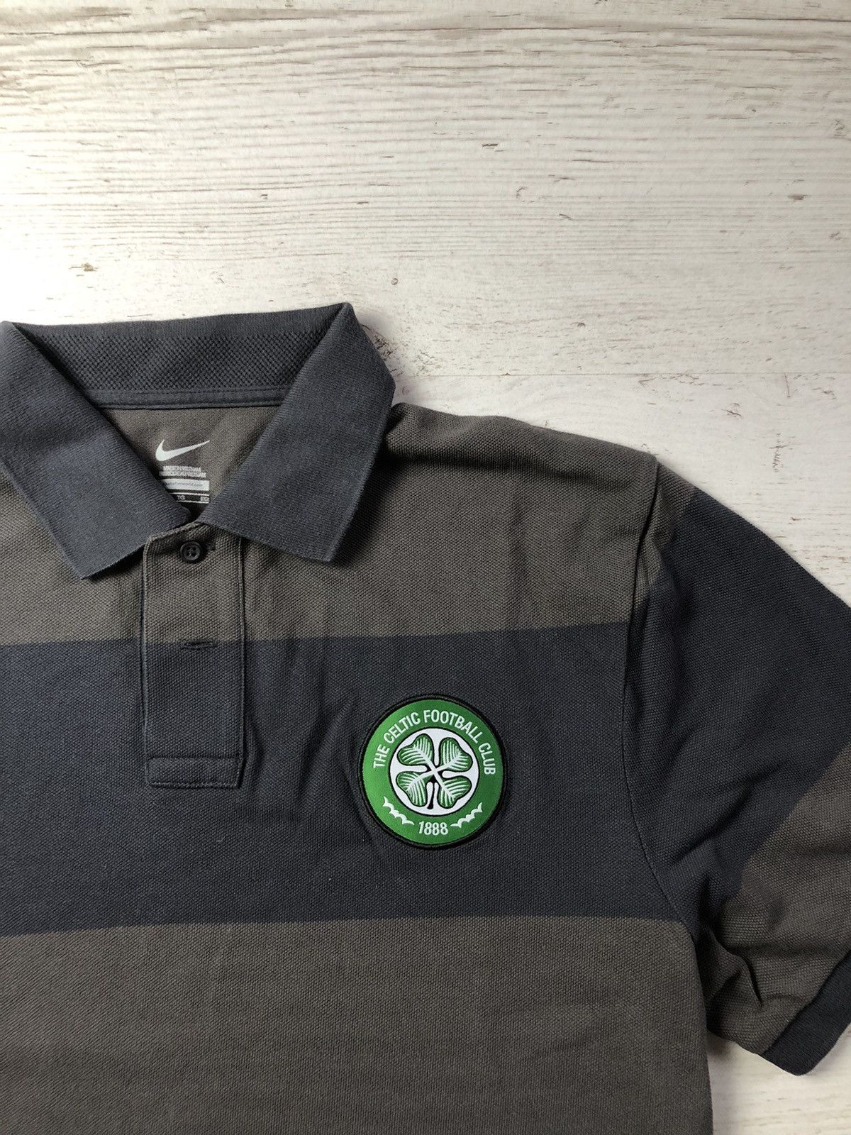 Nike Polo Nike Celtic vintage Size US XL / EU 56 / 4 - 3 Thumbnail