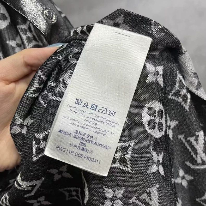 Louis Vuitton Louis Vuitton Black/gray color-block full-print graphic pr Size XS / US 0-2 / IT 36-38 - 3 Thumbnail