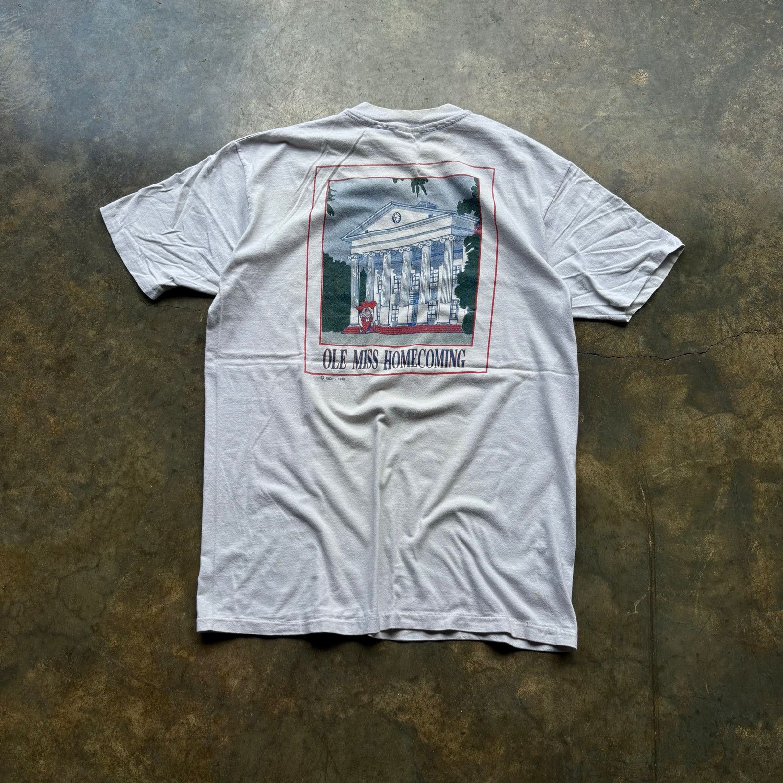 NCAA Rare Vintage 1990 Ole Miss Rebels Home Coming T-shirt Size US XL / EU 56 / 4 - 3 Thumbnail