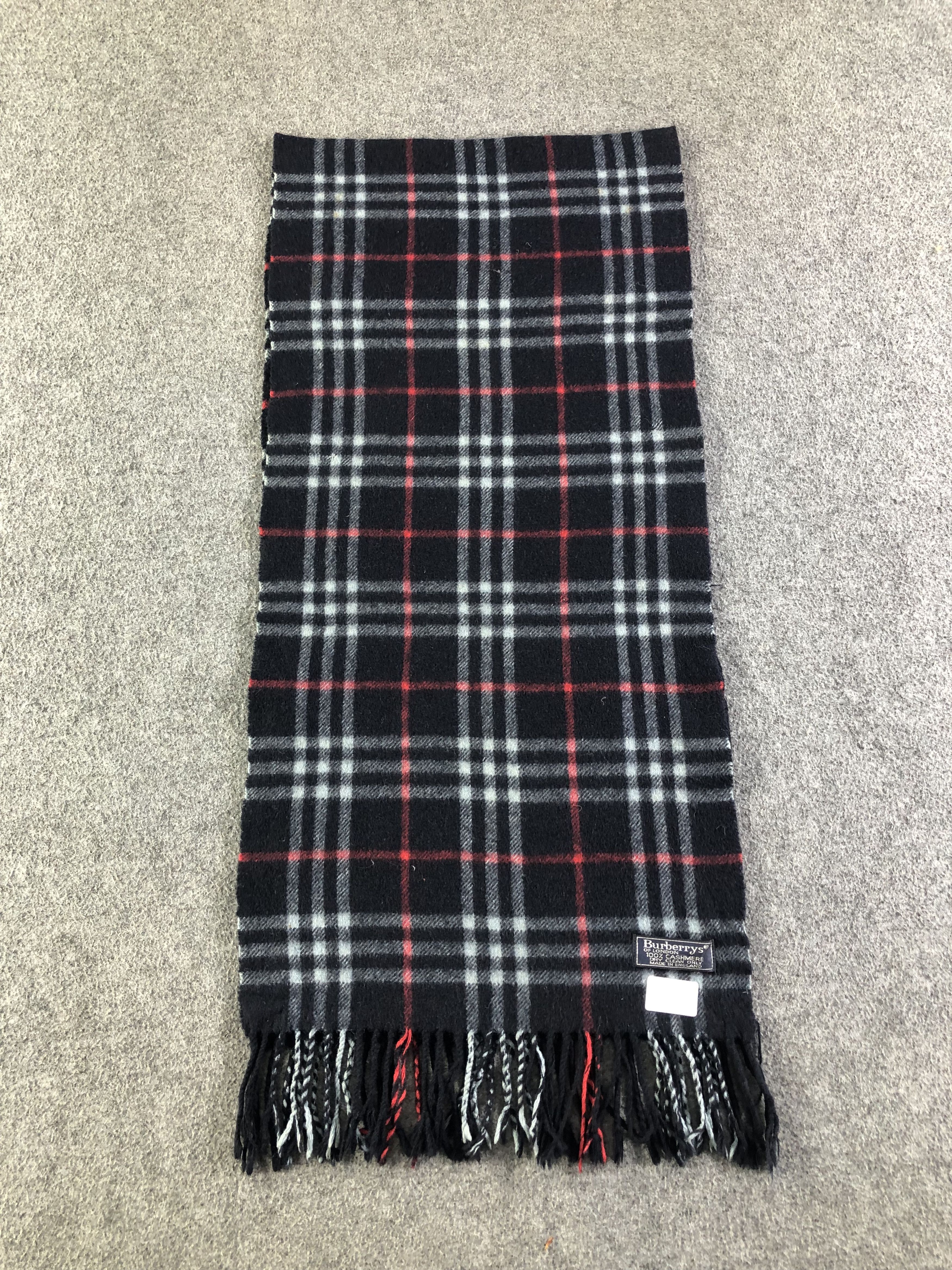Burberry Burberrys Cashmere Scarf / Muffler / Neckwear SS1304 Size ONE SIZE - 3 Thumbnail