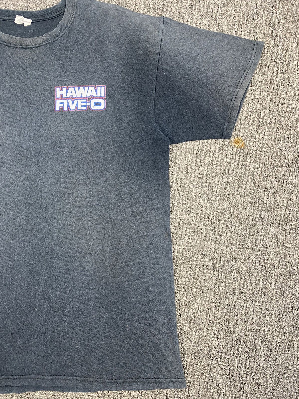 Other Hawaii Five O Sunfaded Tshirt Size US L / EU 52-54 / 3 - 3 Thumbnail