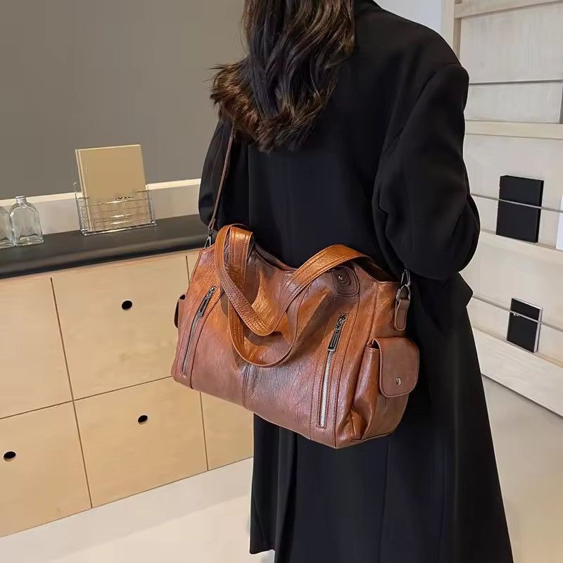 Japanese Brand Soft Interior Compartment Shoulder Bag Size ONE SIZE - 2 Thumbnail