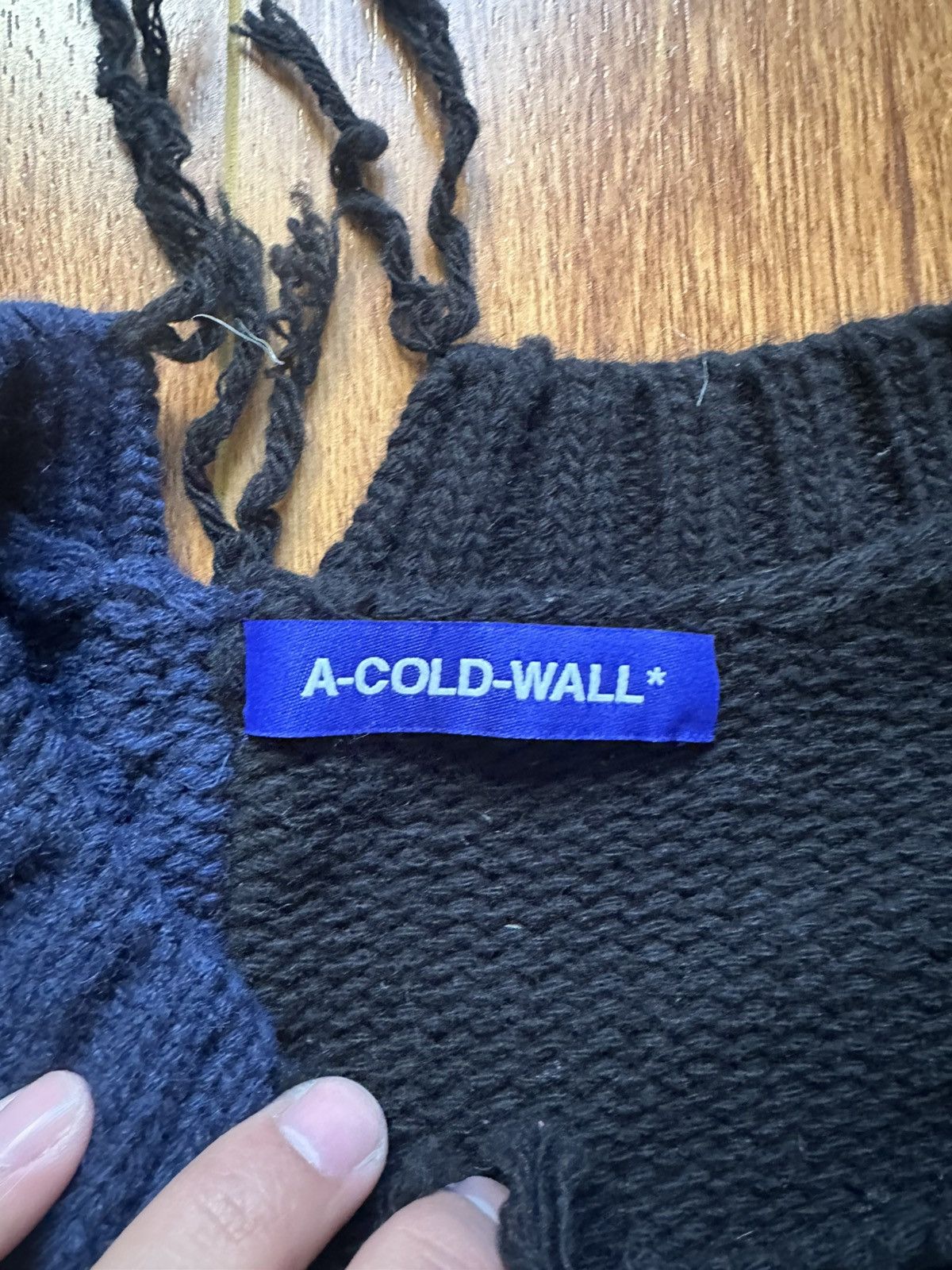 A-COLD-WALL* A-Cold-Wall Ruptured Knit Sweater Size US M / EU 48-50 / 2 - 3 Thumbnail