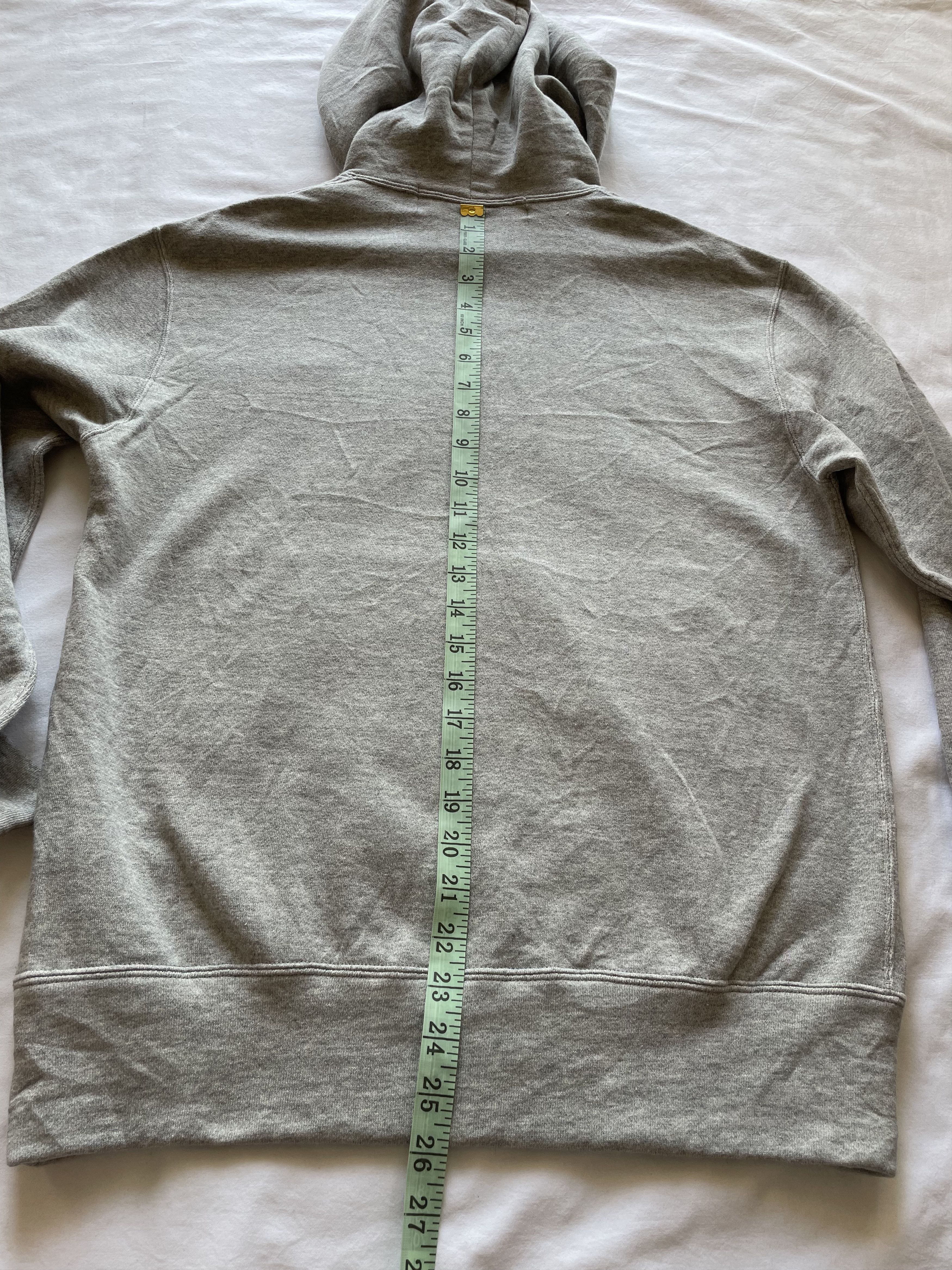 Comme des Garcons × Comme des Garcons PLAY × Comme des Garcons SHIRT COMME DES GARCONS PLAY HOODIE SWEATER SWEATSHIRT Size US M / EU 48-50 / 2 - 17 Thumbnail