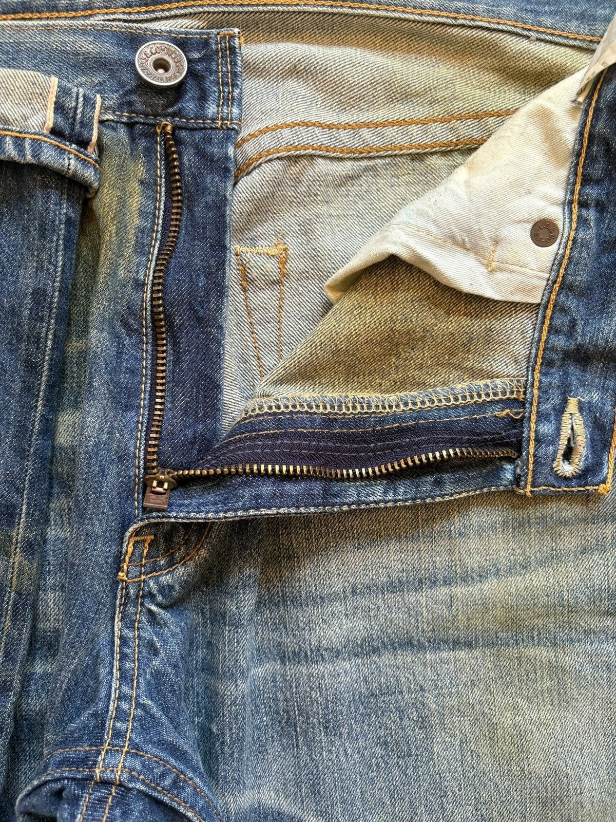 Levi's Vintage 90s Levis 503 Selvedge Rusty Mud Wash Loose Jeans Size US 36 / EU 52 - 9 Thumbnail
