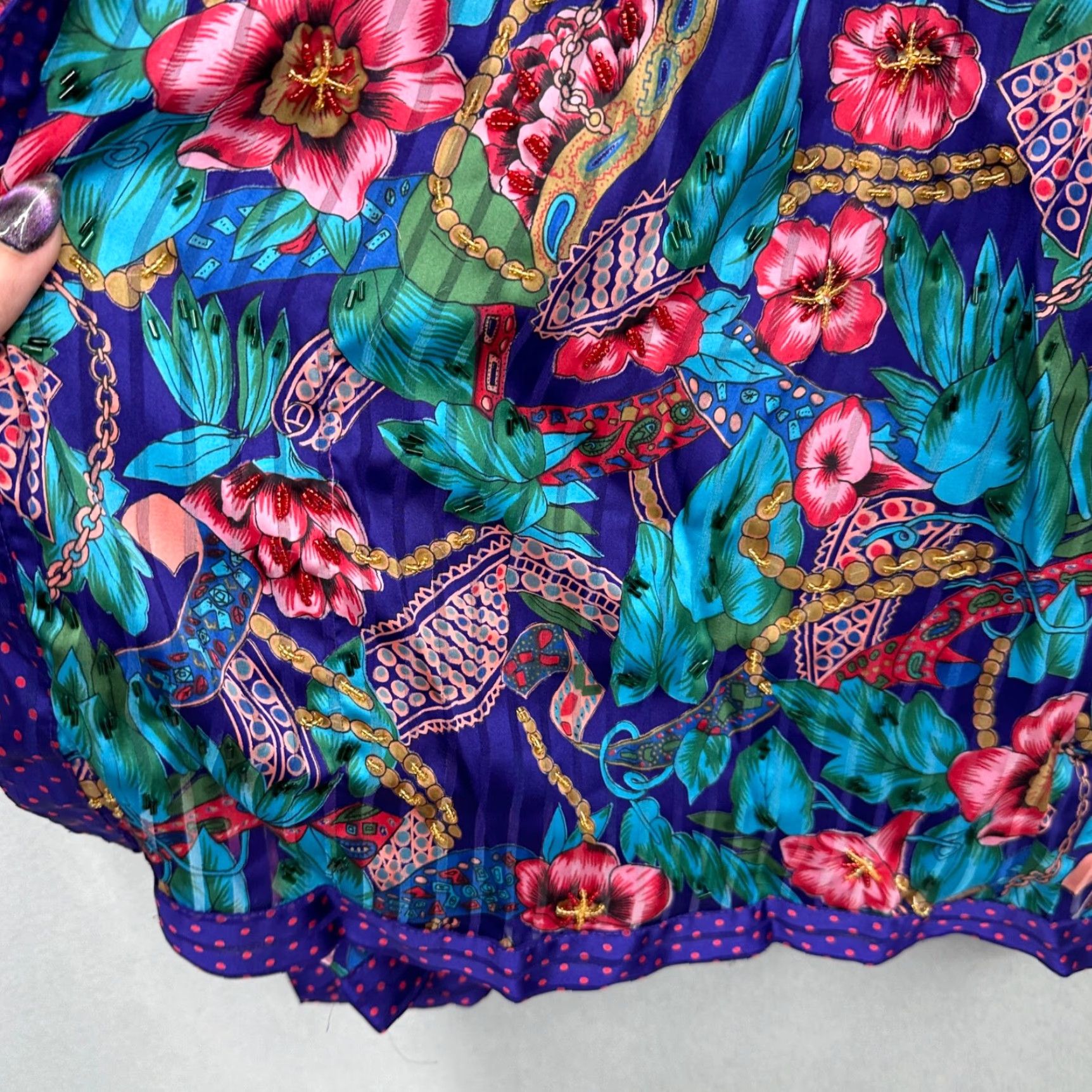 Vintage VINTAGE Diane Freis Jacket Womens L Purple Beaded Floral 1990s Silk Eveningwear SHIRT? Size L / US 10 / IT 46 - 6 Thumbnail