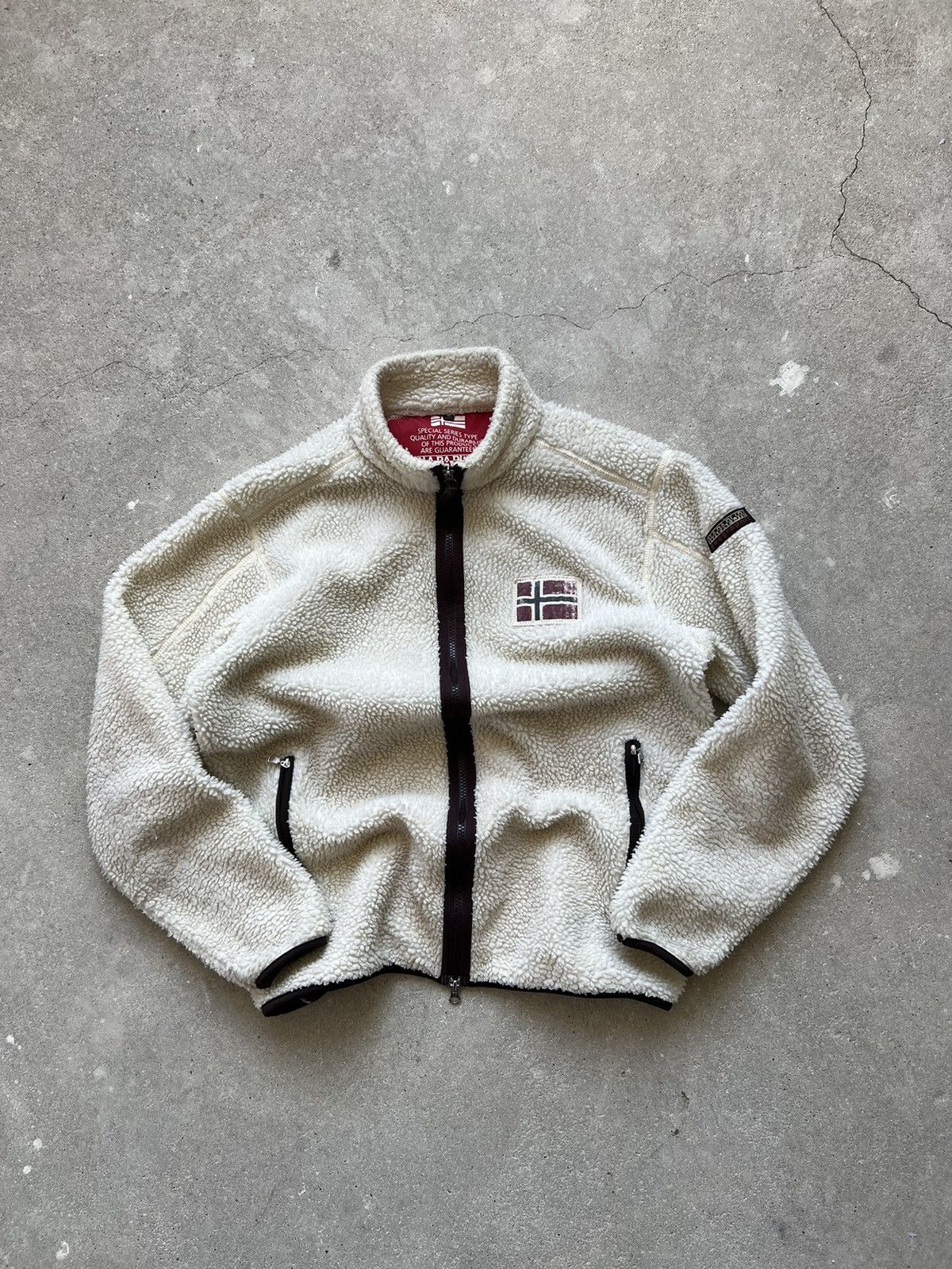 Napapijri × Vintage Vintage Napapijri Sherpa Jacket Size US L / EU 52-54 / 3 - 1 Thumbnail
