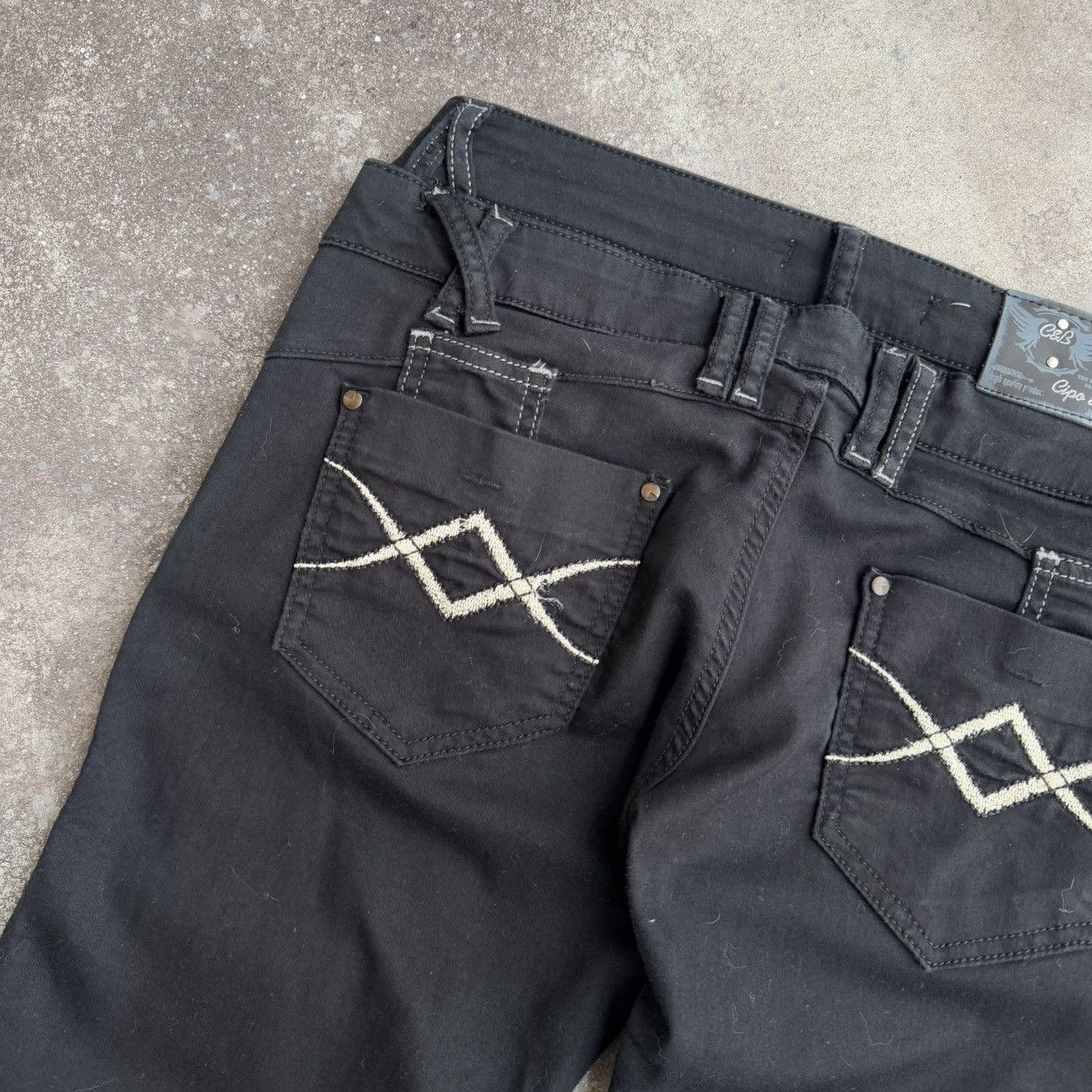 20471120 × Japanese Brand Avant Garde Vintage Y2K Black Gothic Jeans Size 30" / US 8 / IT 44 - 11 Thumbnail