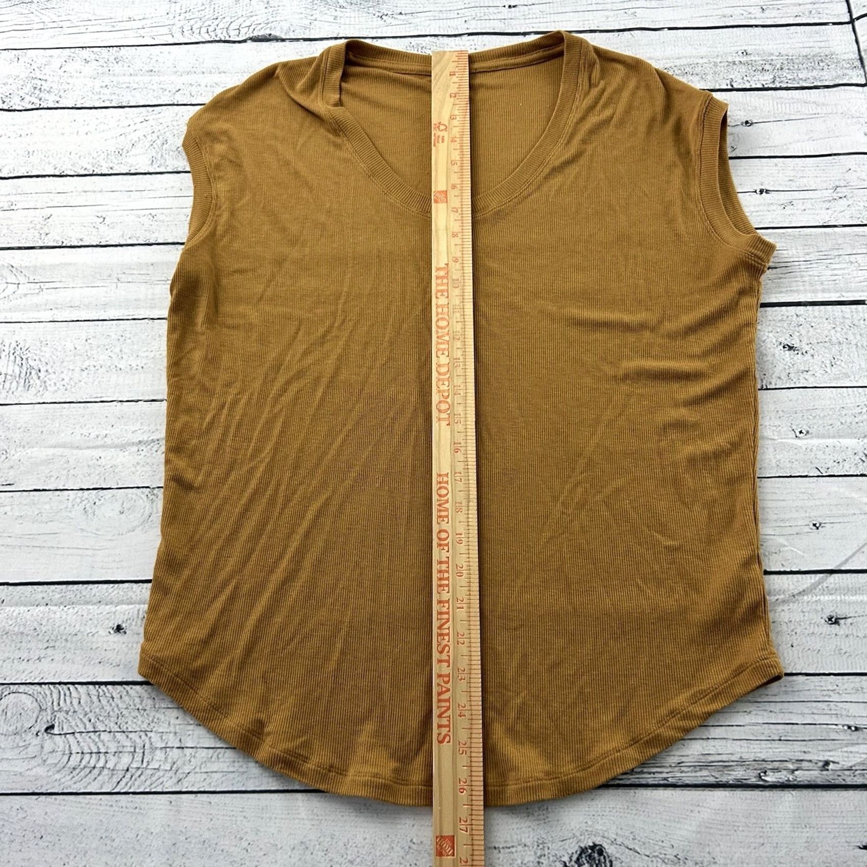 Athleta Athleta Blouse Short Sleeve Women S Gold Shirt Womens Small Ribbed Top Size S / US 4 / IT 40 - 3 Thumbnail