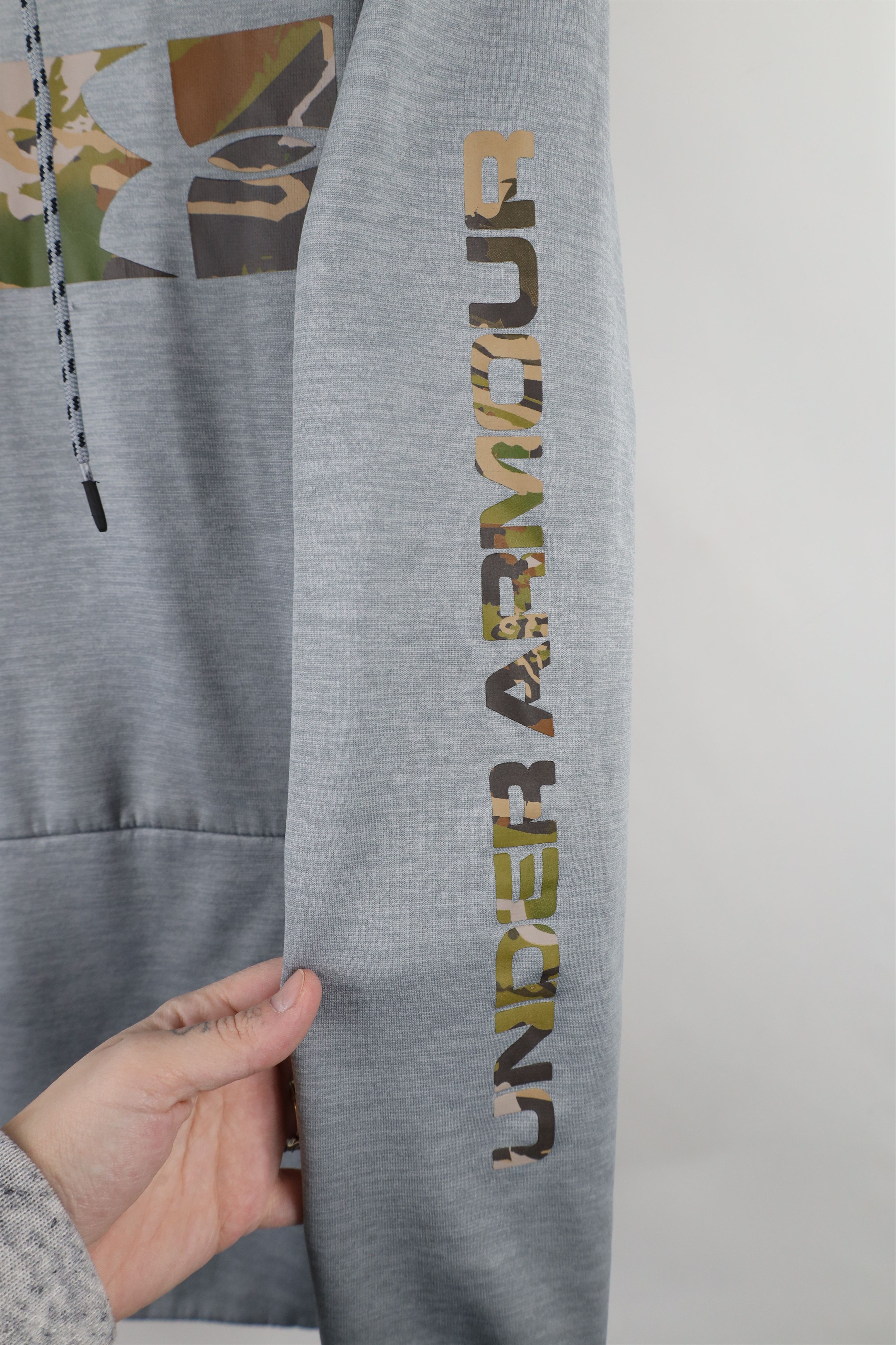 Under Armour × Vintage Under Armour Spell Out Camouflage Hoodie Sweatshirt Gray Size US M / EU 48-50 / 2 - 4 Thumbnail