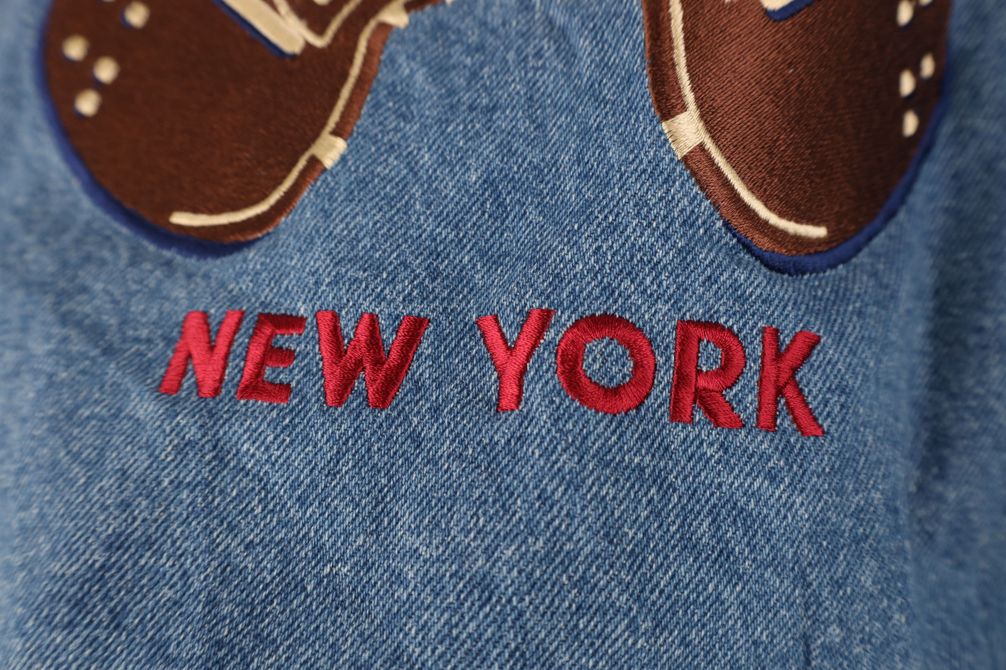 Hard Rock Cafe Vintage 90s Hard Rock Cafe New York Denim Trucker Jacket Size US L / EU 52-54 / 3 - 11 Thumbnail
