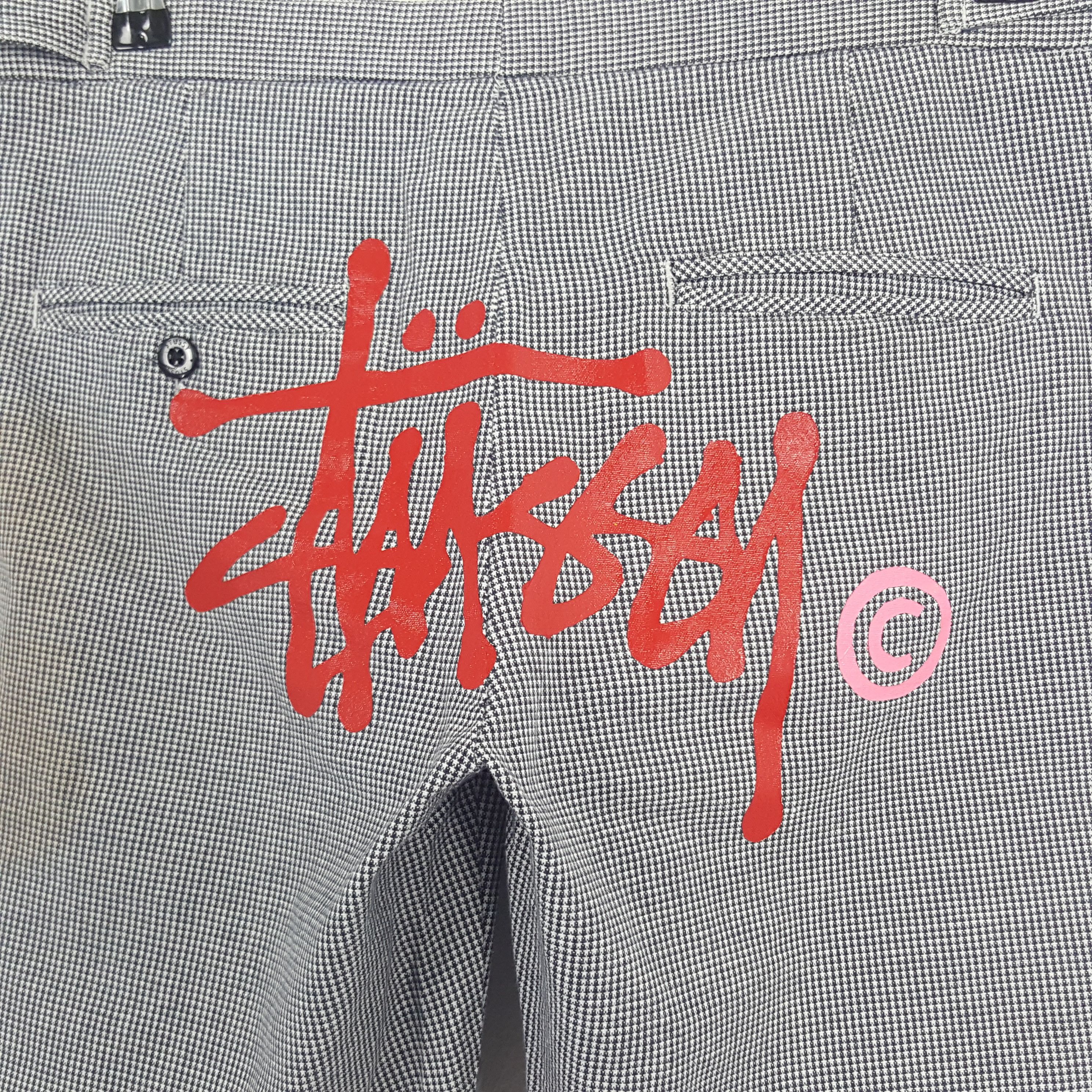 Stussy × Vintage Vintage Stussy Custom Art Logo Shorts Pants Size US 33 - 2 Thumbnail