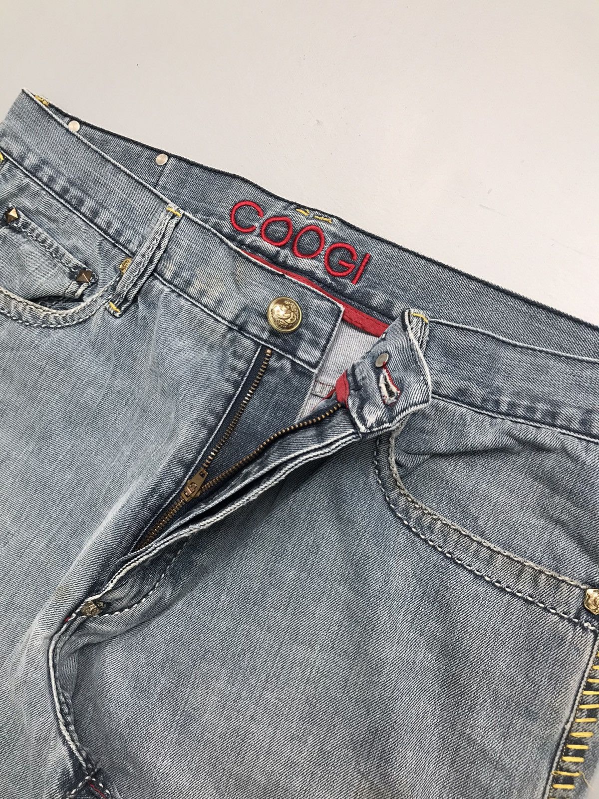 Coogi Vintage Coogi crazy patterns embroidered denim pant Size US 38 / EU 54 - 6 Thumbnail