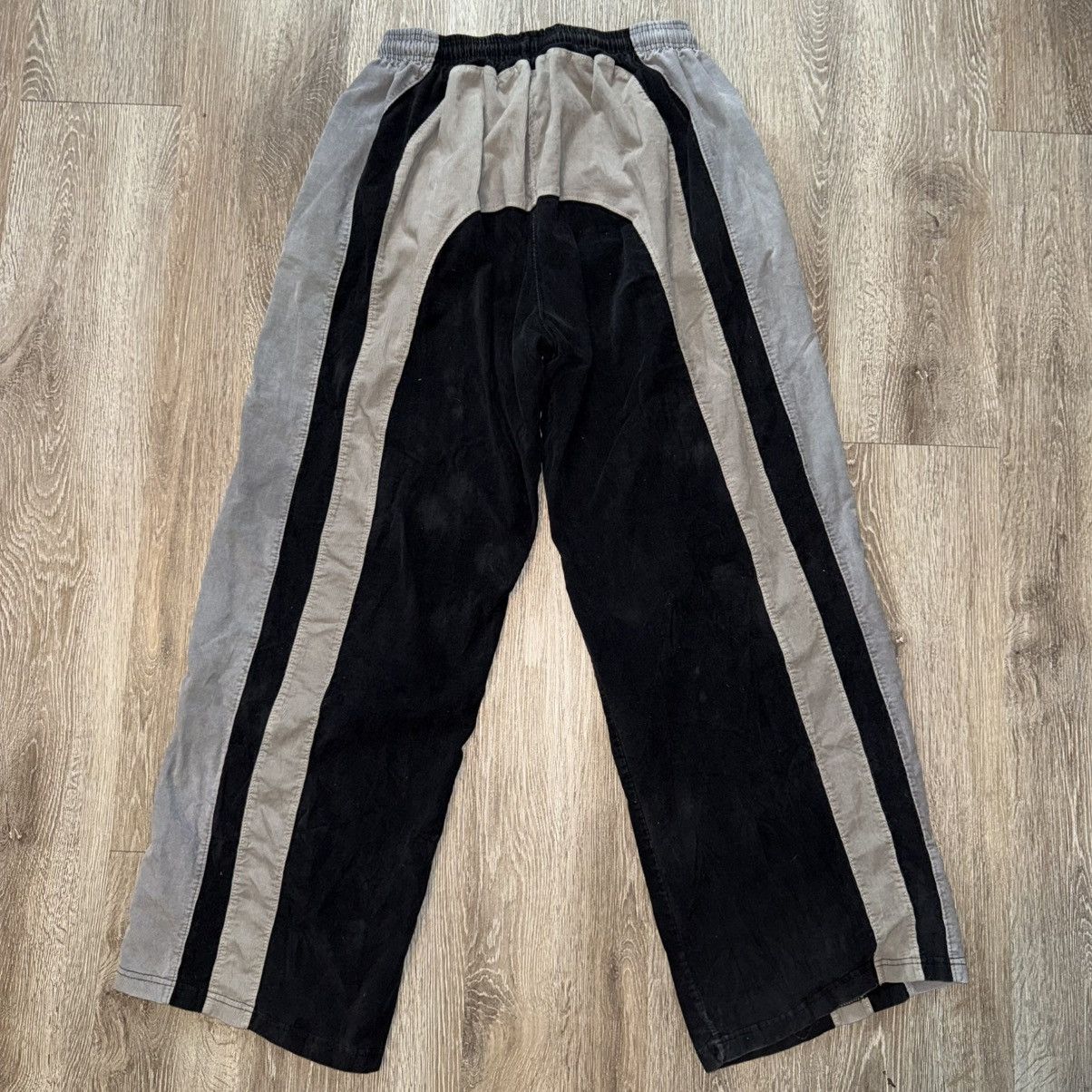 Other Visionary Club "RADIANT AURA SWEATS" Size US 34 / EU 50 - 7 Thumbnail