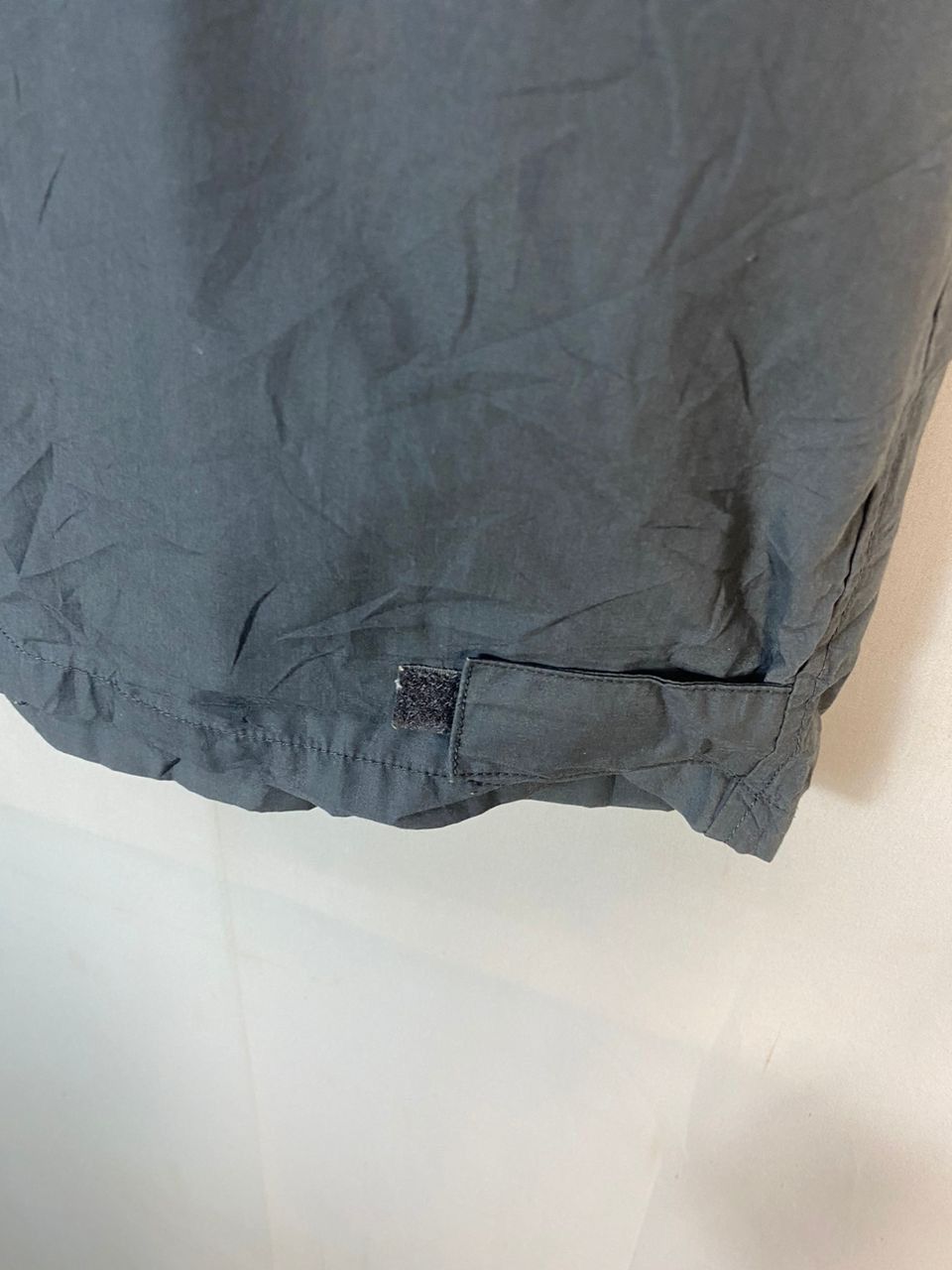 Airwalk Airwalk small spellout zipper shirt Size US XL / EU 56 / 4 - 8 Thumbnail