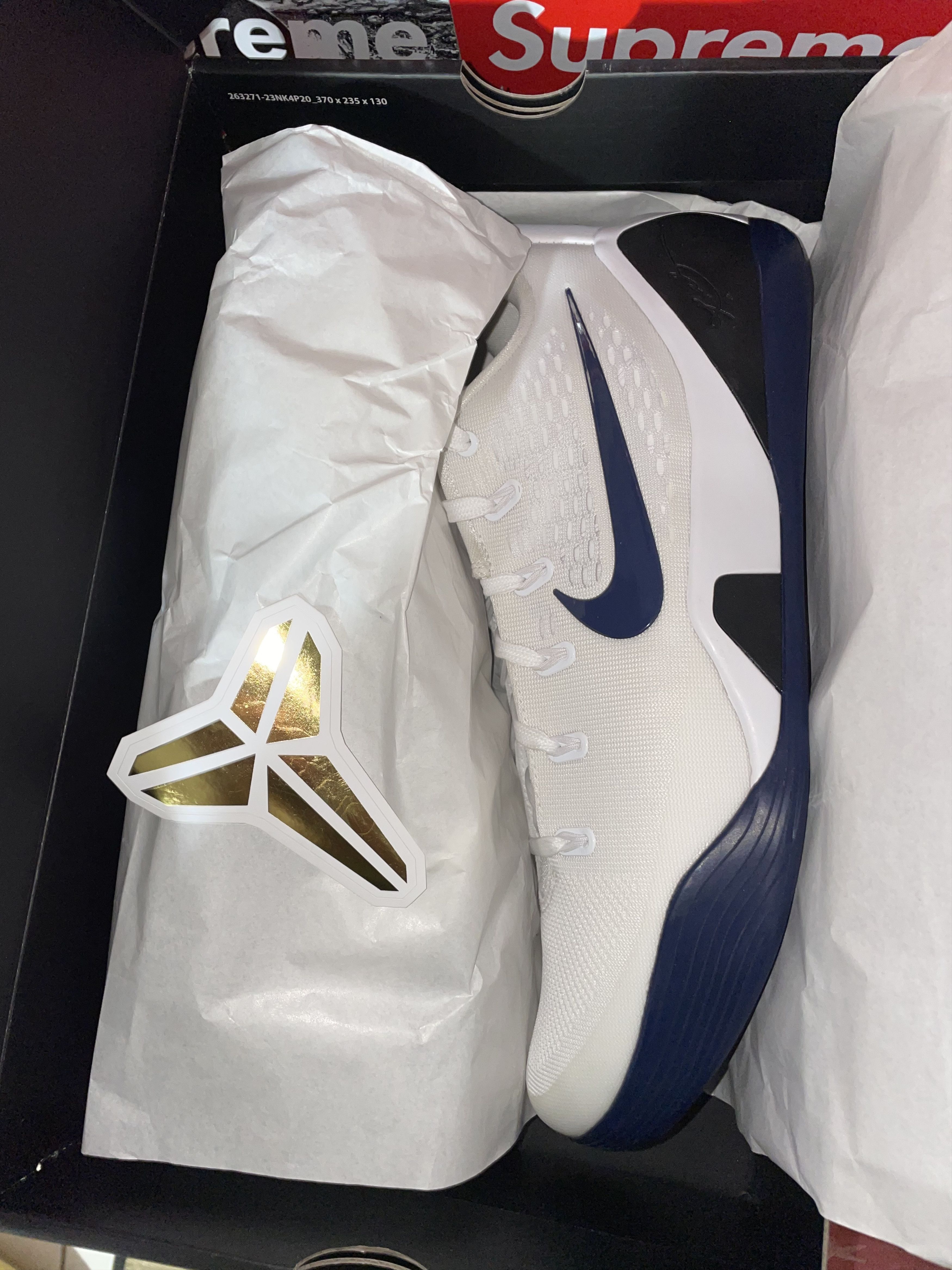Nike Nike Kobe 9 Elite Low EM TB White Midnight Navy IH5095-101 Size US 15 / EU 48 - 12 Thumbnail